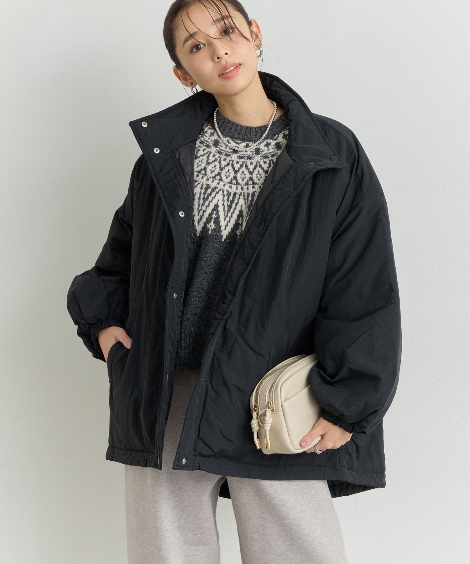 un dix cors(アンディコール) 《幅広い着こなしに》リバーシブルスタンドカラーバッファーコート