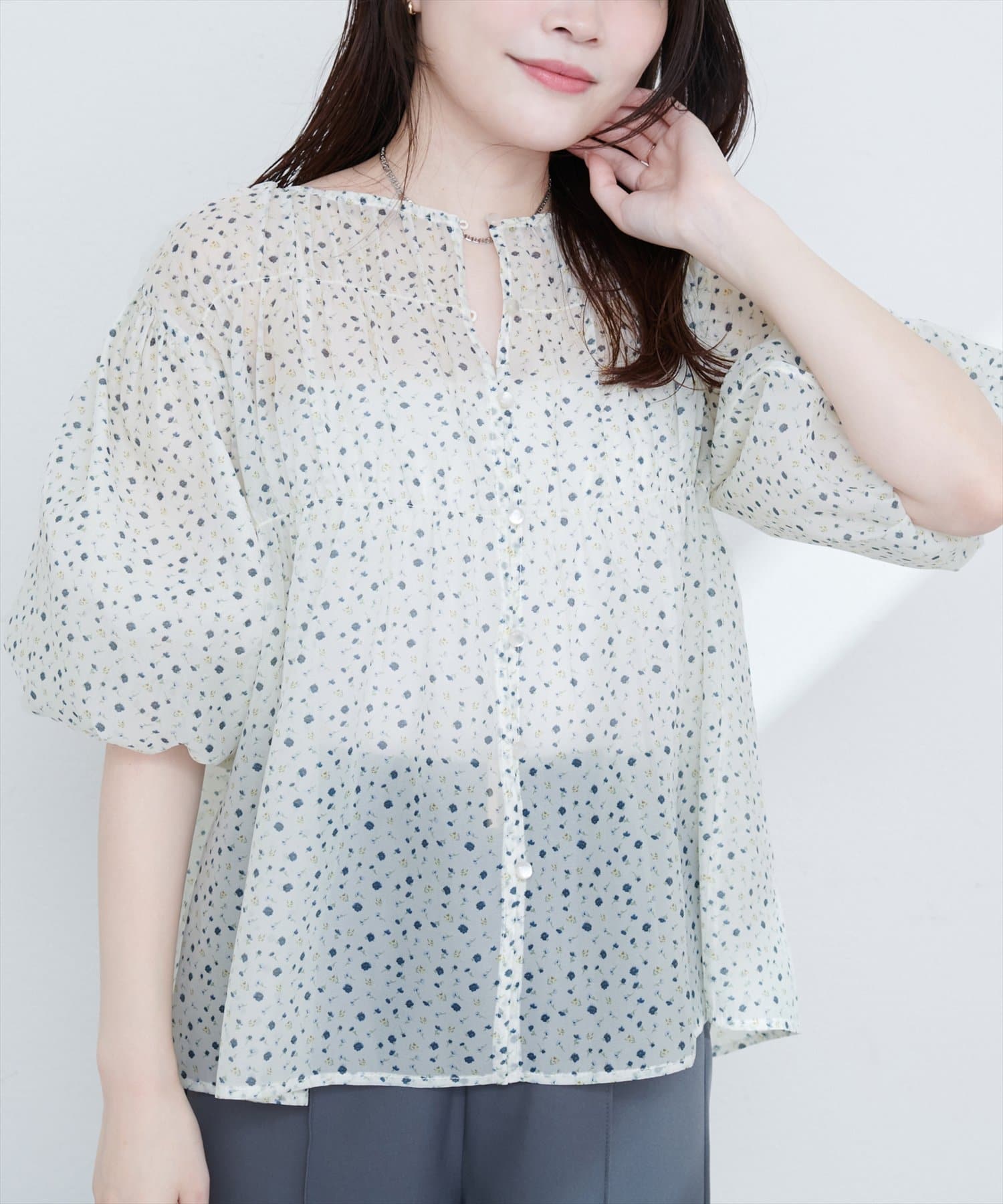 WEB限定】小花柄シャーリングブラウス | natural couture