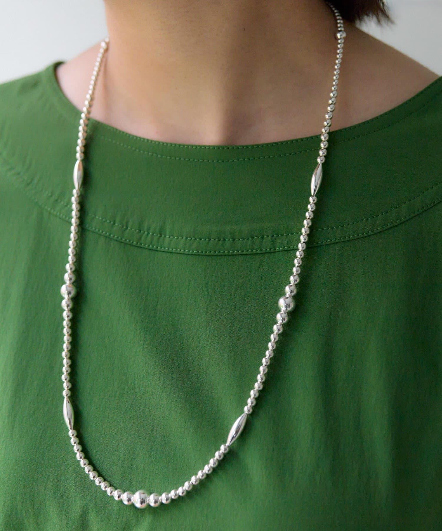 ear PAPILLONNER(イア パピヨネ) 《スターリングシルバー使用》ナバホナツメデザインロングネックレス