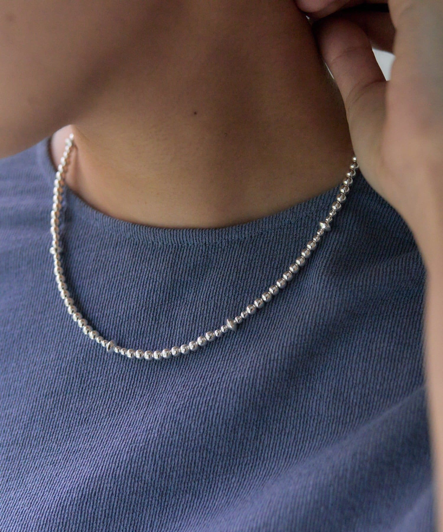 ear PAPILLONNER(イア パピヨネ) 《スターリングシルバー使用》ナバホソロバンデザインショートネックレス