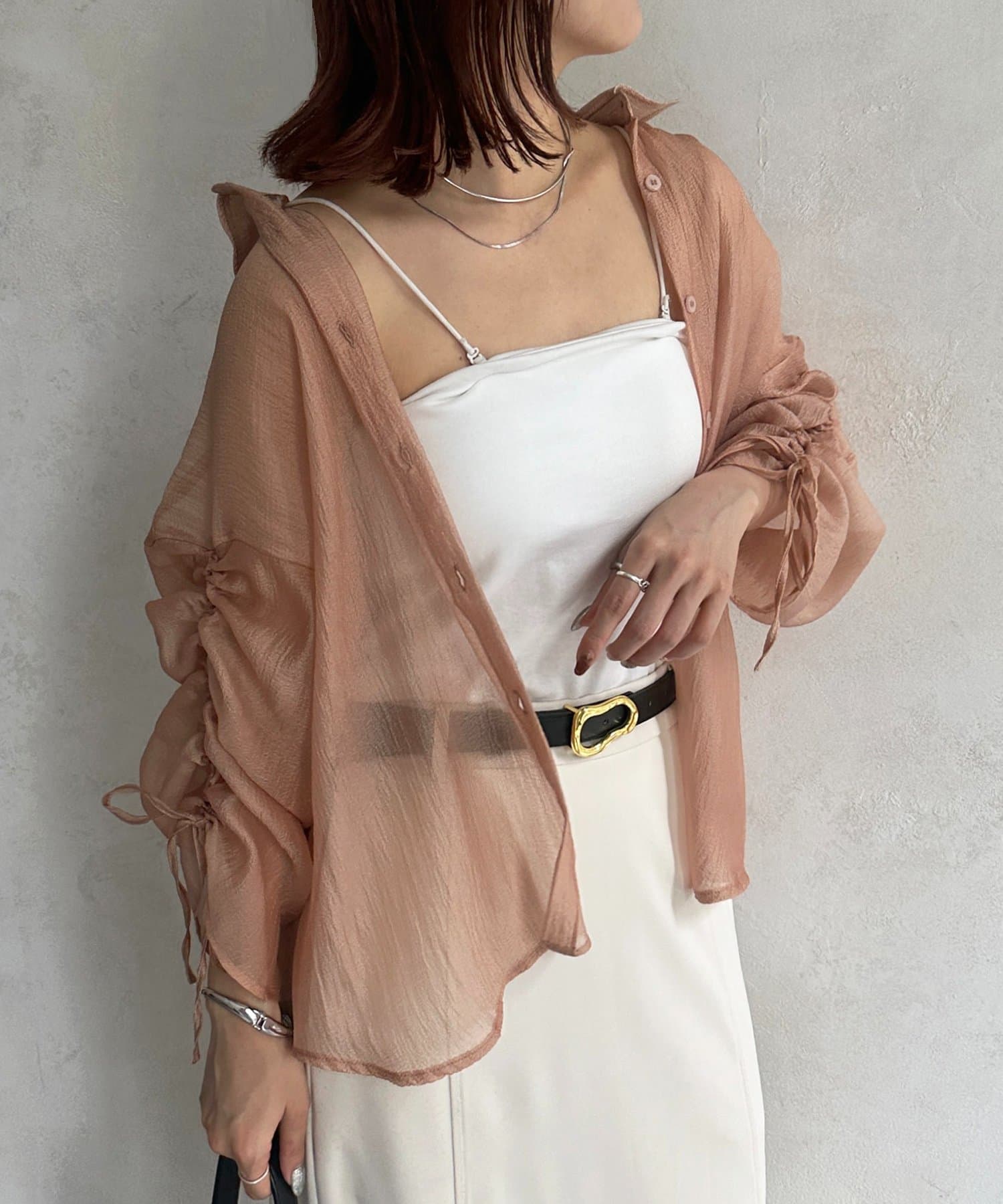 Thevon.(ゼヴォン) ラメワッシャー袖シャーリングシアーシャツ