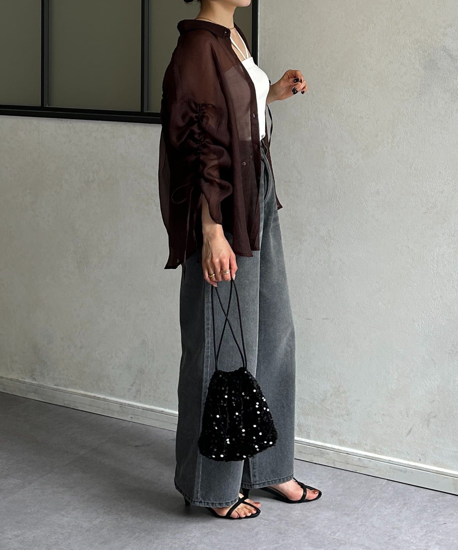 Thevon.(ゼヴォン) ラメワッシャー袖シャーリングシアーシャツ