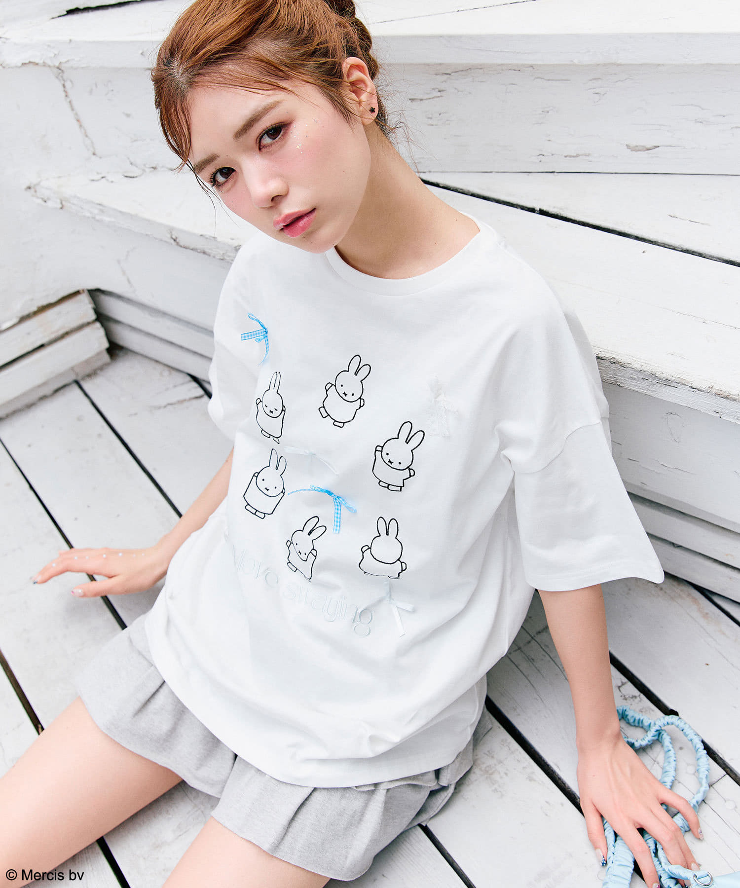 【miffy / OLIVE des OLIVE collaboration item】ゆるっとかわいく着れるビッグTシャツ■デザイン・miffyとborisのかわいい刺繍に、リボンがたっぷりついたT