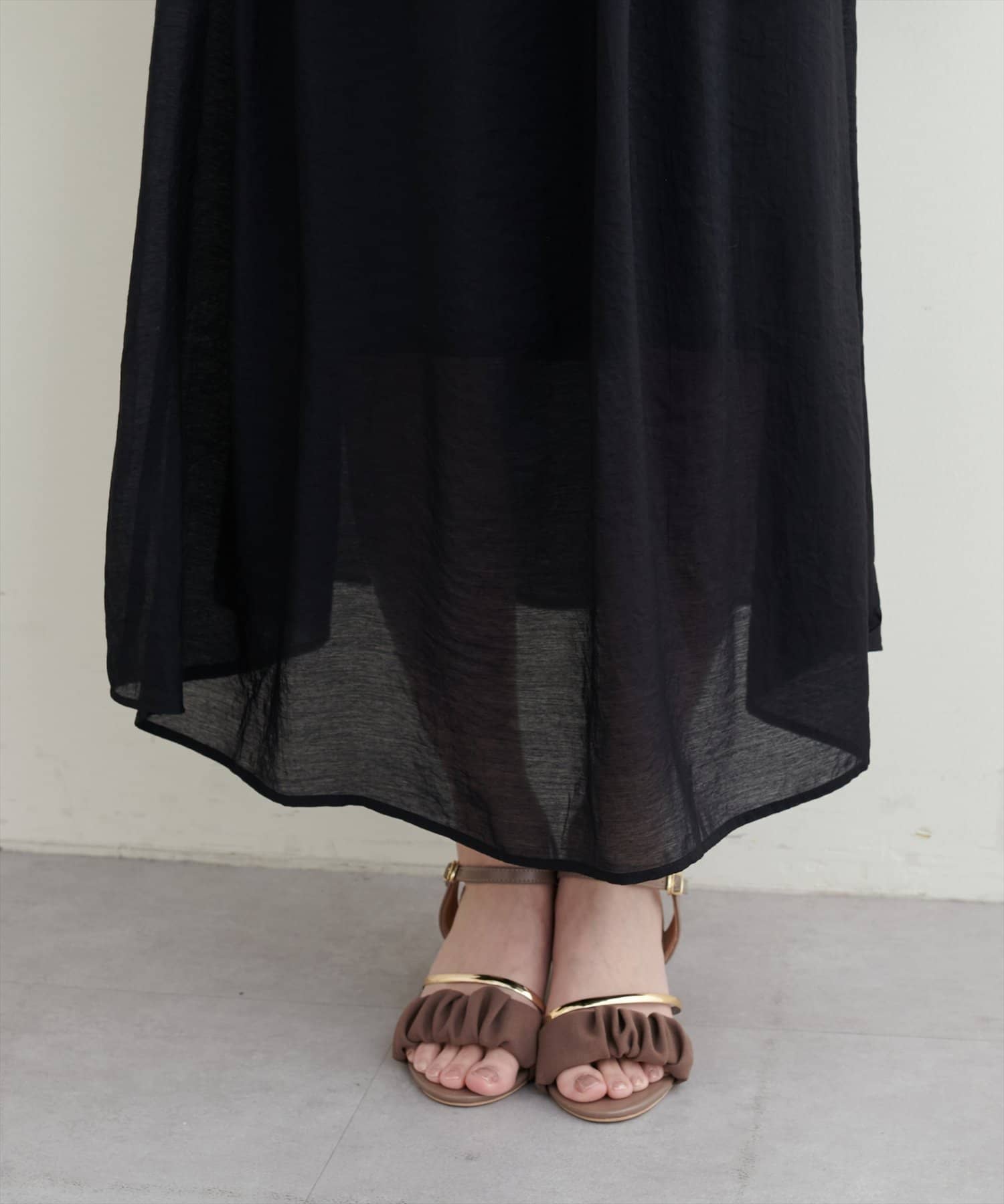 NICE CLAUP / OLIVE des OLIVE OUTLET(ナイスクラップ  / オリーブ デ オリーブ アウトレット) 【natural couture】ハシゴレースギャザーワンピ