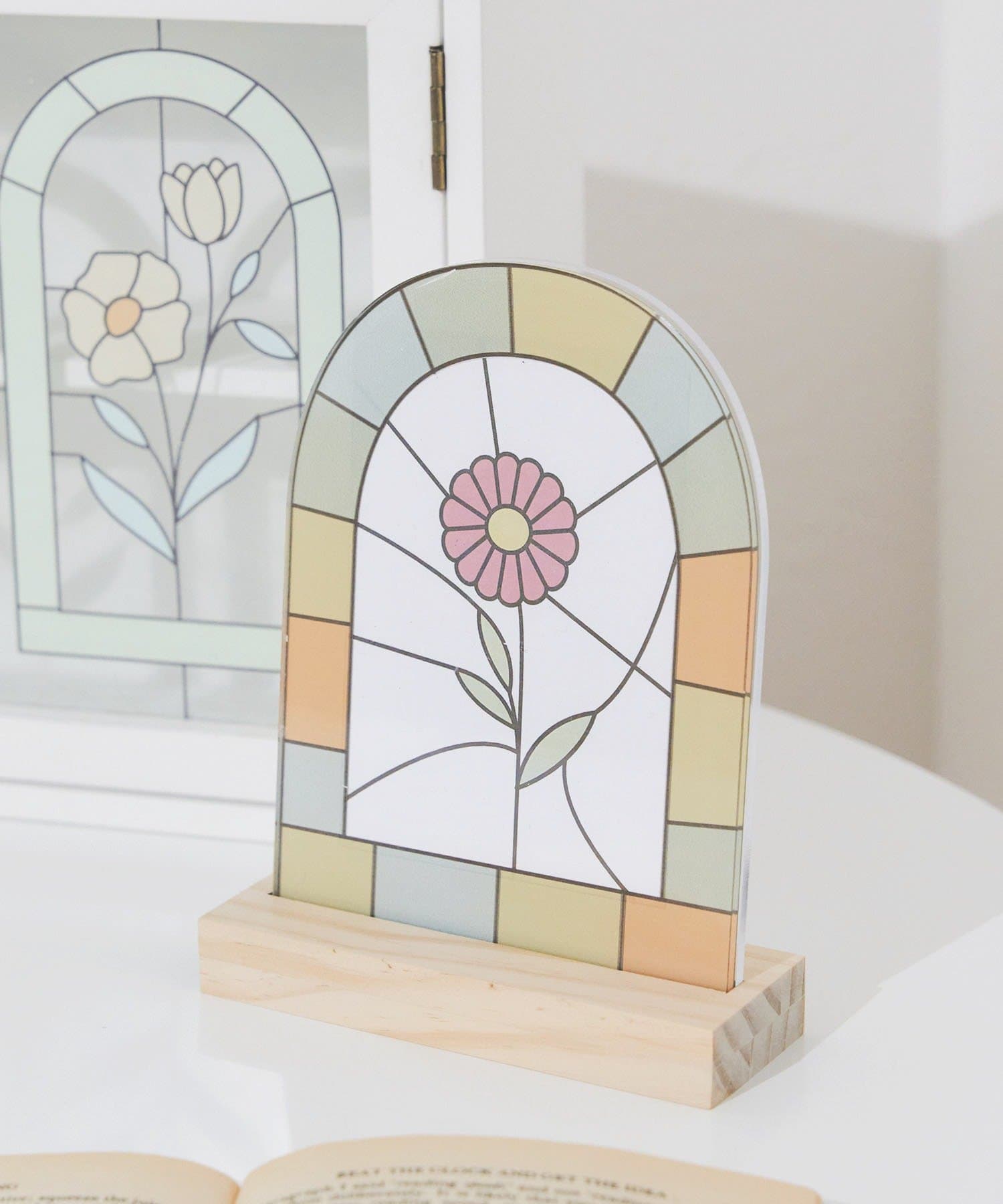 salut!(サリュ) アクリルアーチフォトフレーム／Flower Art Glass