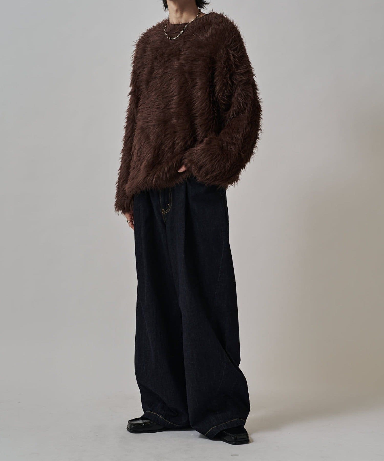 Lui's(ルイス) シャギークルーネックニット