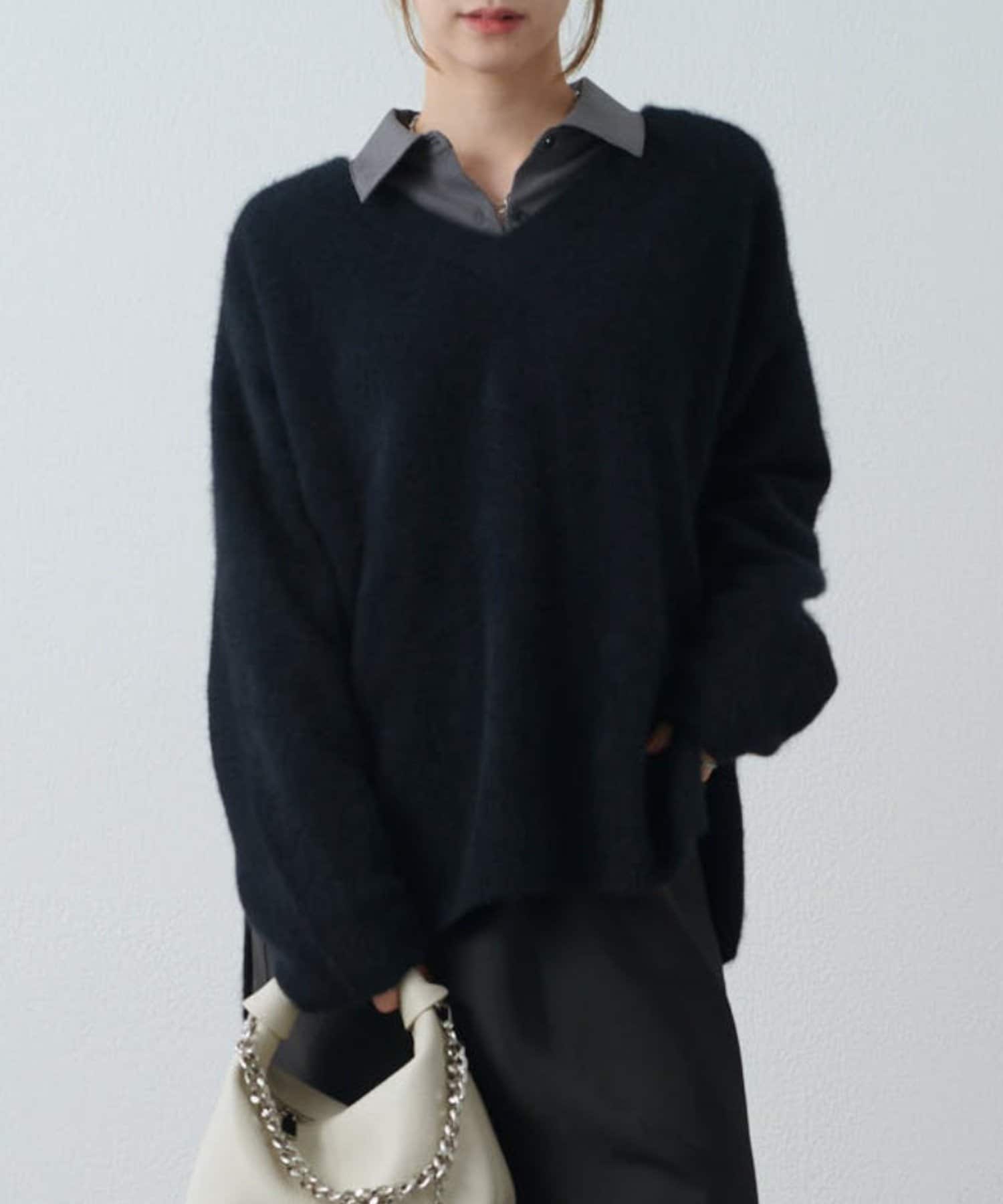 Lui's(ルイス) ウールライトVネックニット