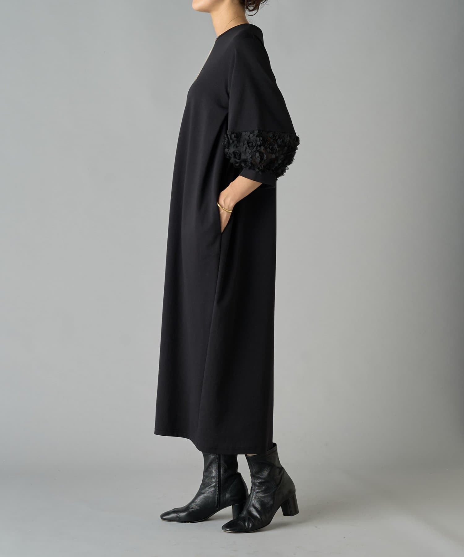 BEARDSLEY☆お花柄七分袖ワンピース　新品❣️ BEARDSLEY☆お花柄七分袖ワンピース 新品❣️ - メルカリ