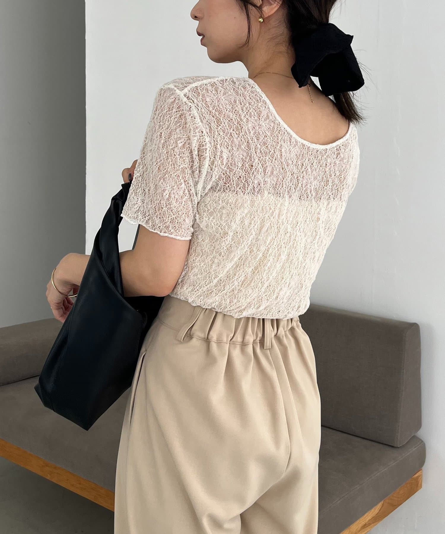 CAPRICIEUX LE'MAGE 【1枚で二役】 レースリバ半袖Tシャツ CAPRICIEUX LE'MAGE｜【1枚で二役】レースリバ半袖Tシャツ