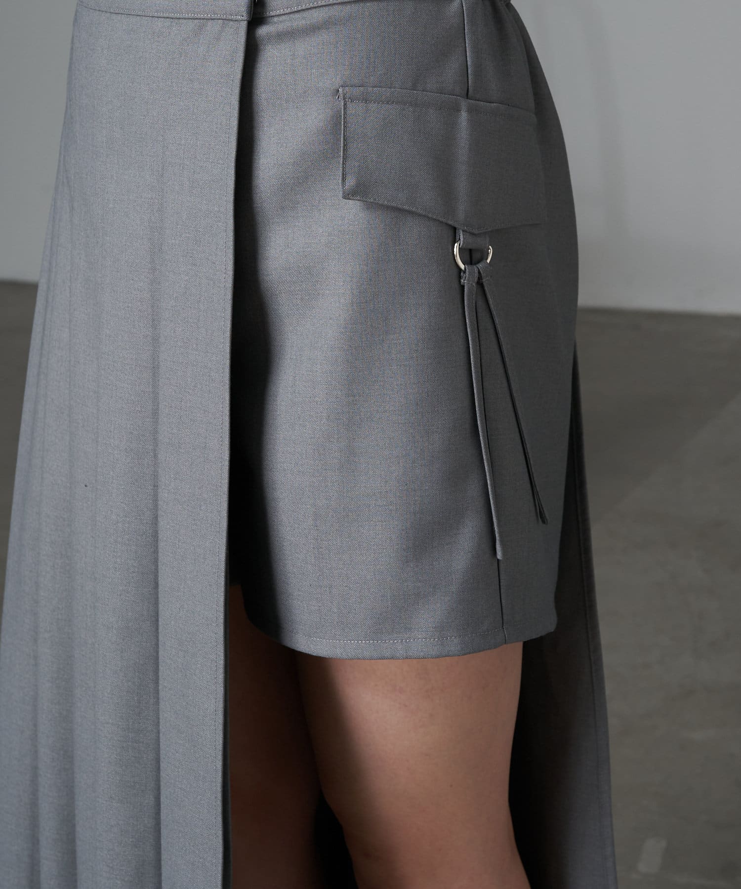 OUTLET(アウトレット) 【RAY CASSIN】プリーツアシメスカート