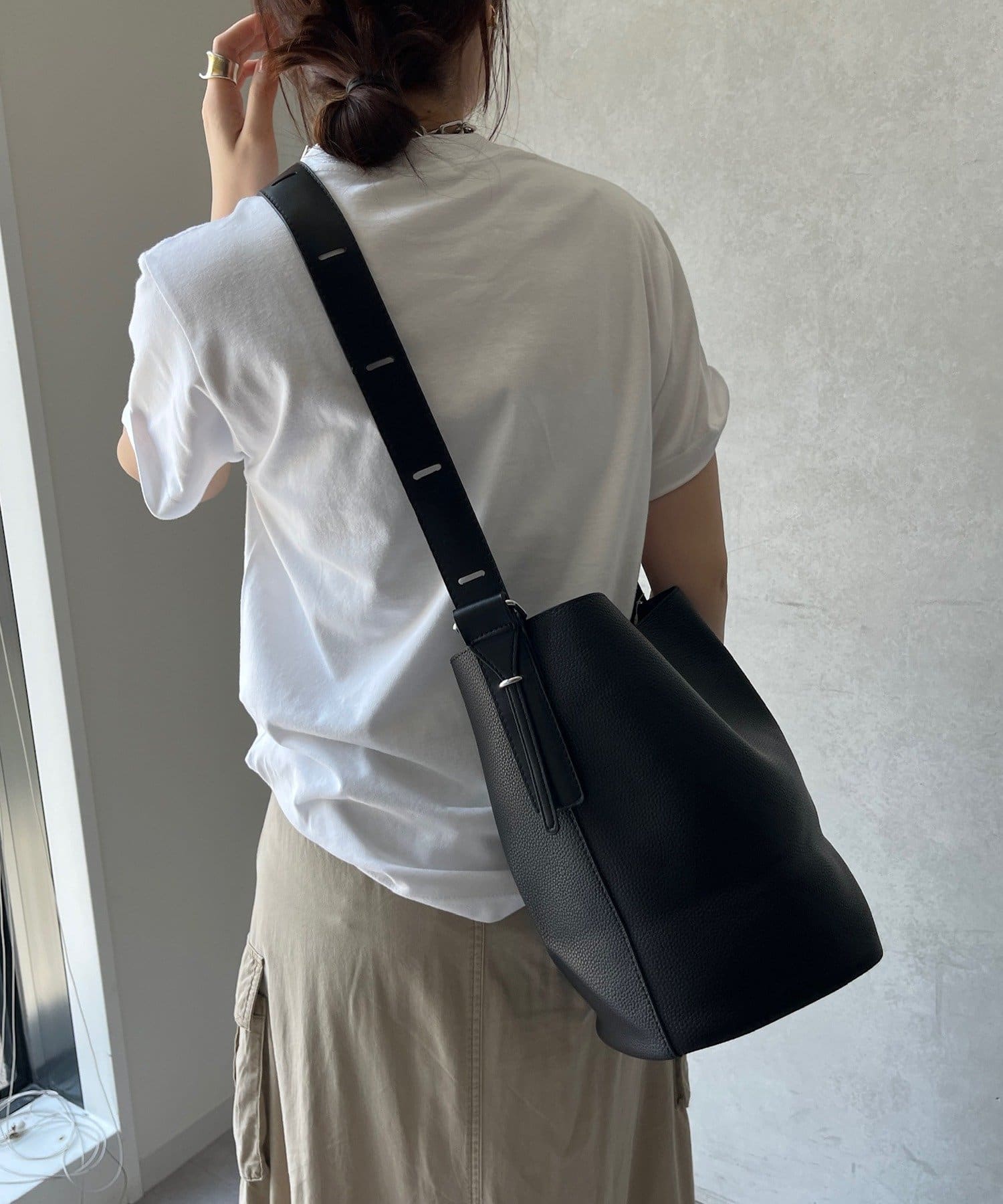 DOUDOU(ドゥドゥ) ショルダーバッグ