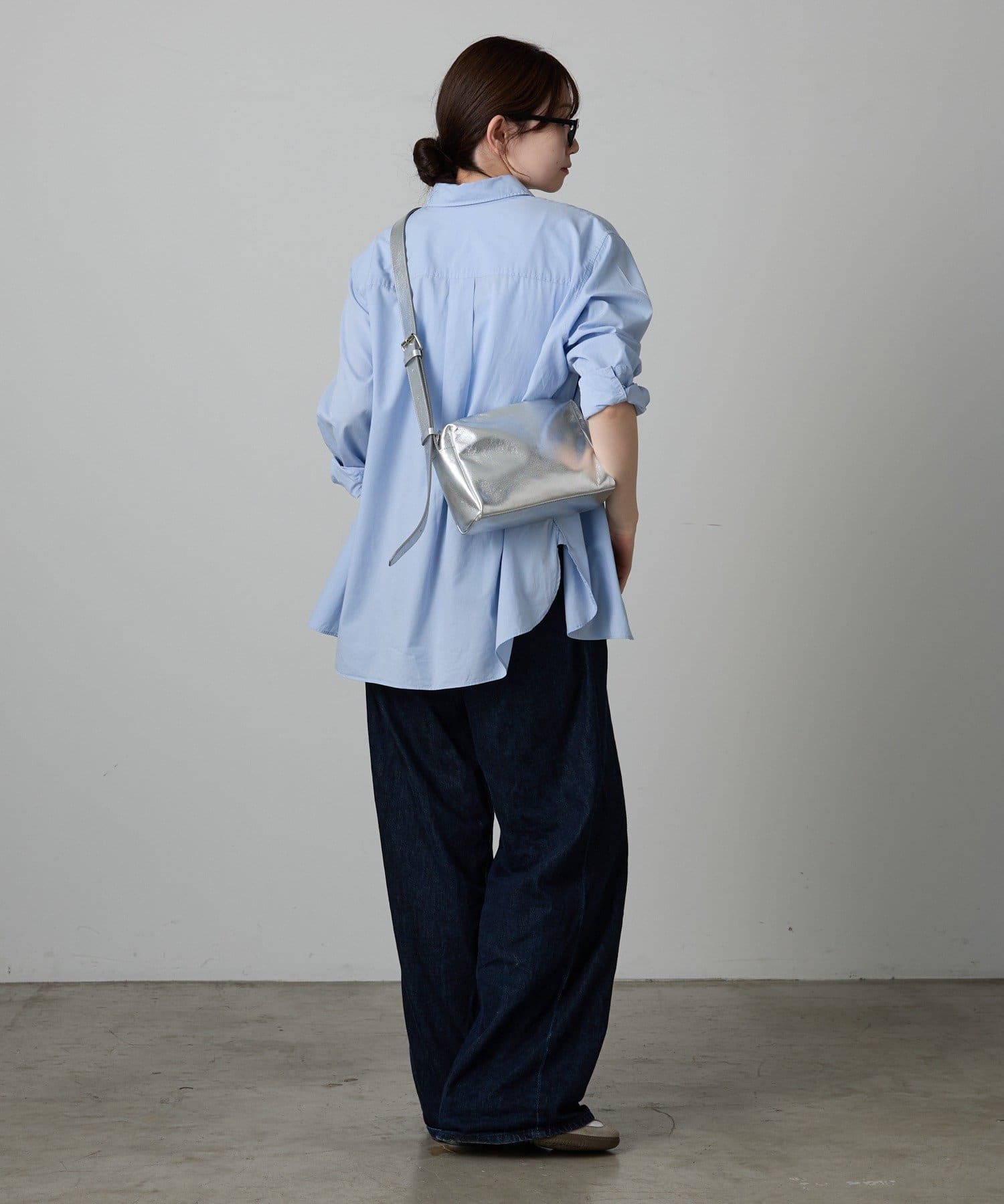 russet(ラシット) レザースクエアショルダーバッグ