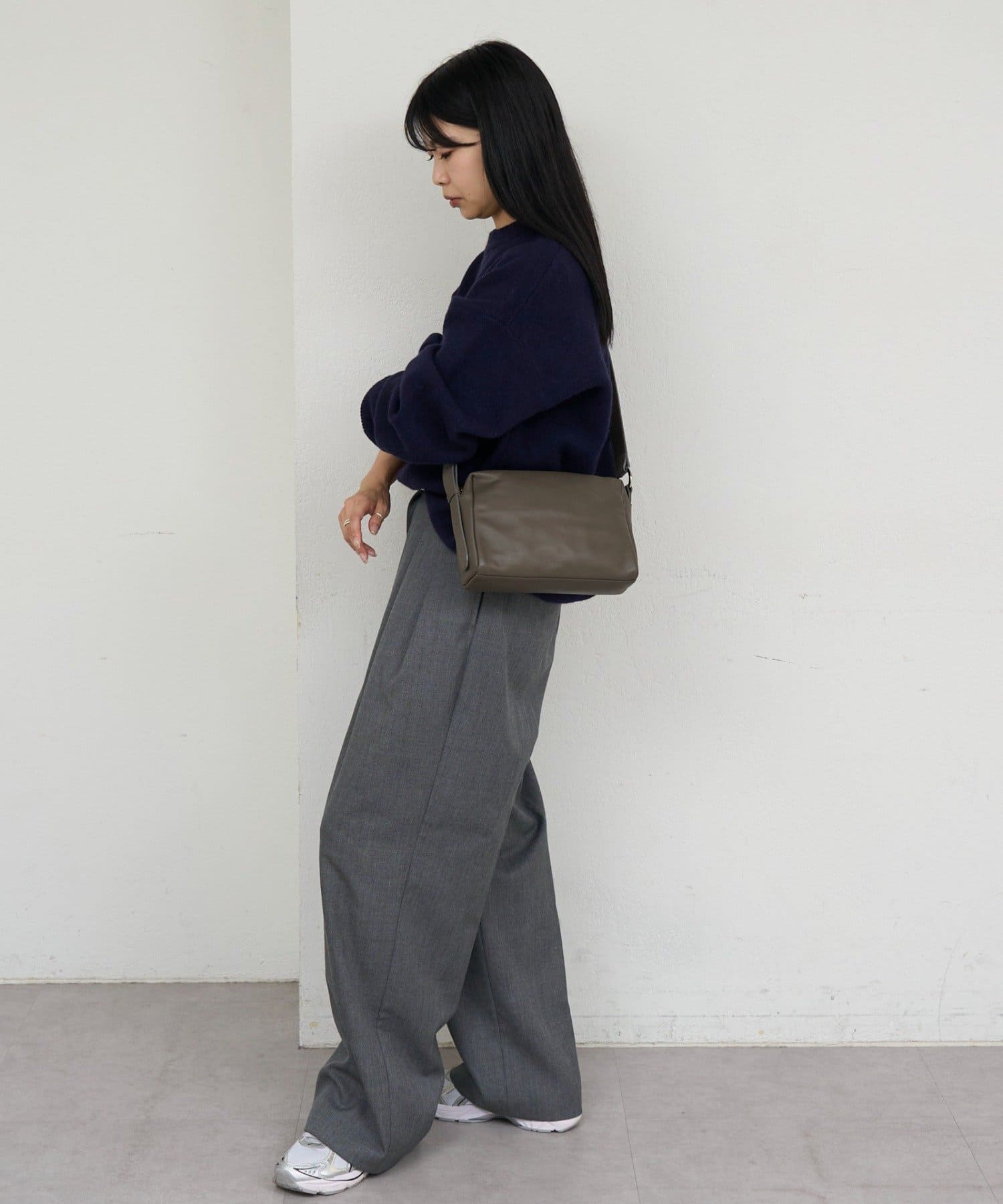 russet(ラシット) 《WEB限定》レザースクエアショルダーバッグ