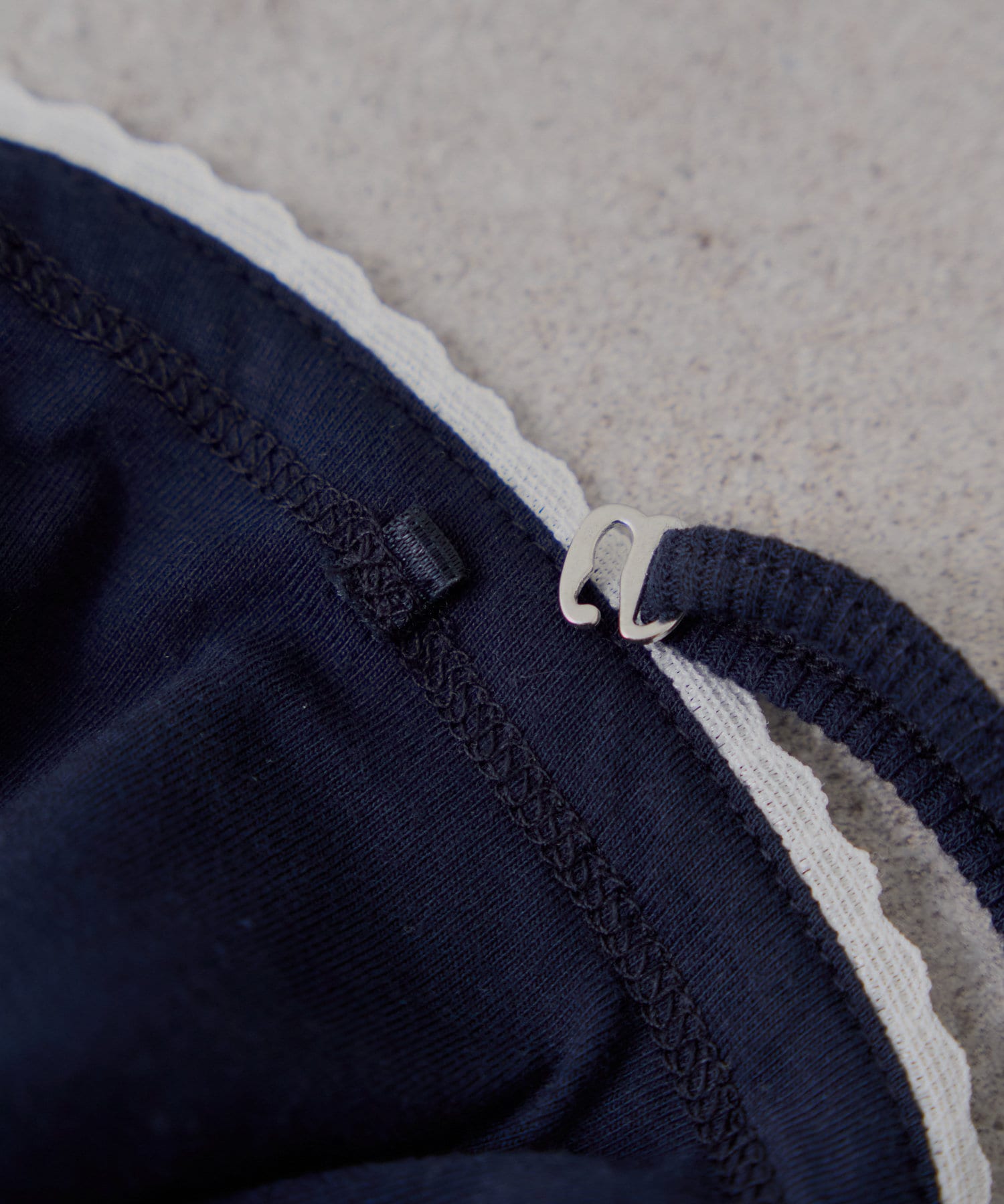 OUTLET(アウトレット) 【Chico】取り外しキャミストラップレースベアトップ