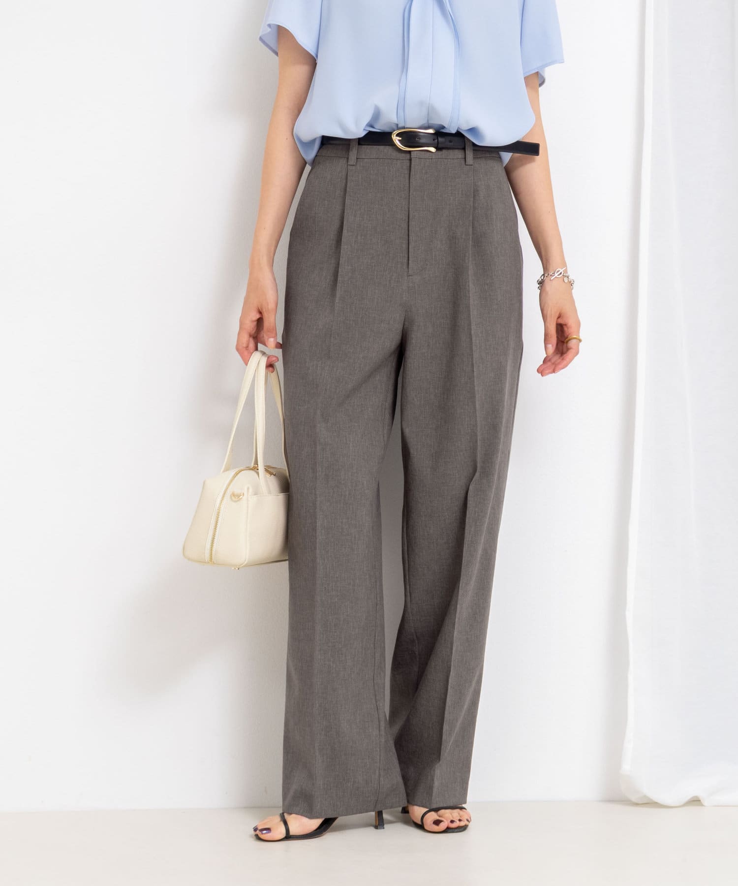 ◇25SS◇NOLLEY'S sophi◆Point・麻のようなドライタッチポリエステル素材を使用した夏本番のスラックス・太すぎずすっきり穿ける、ワンタックのワイドシルエット・手洗い可能で防