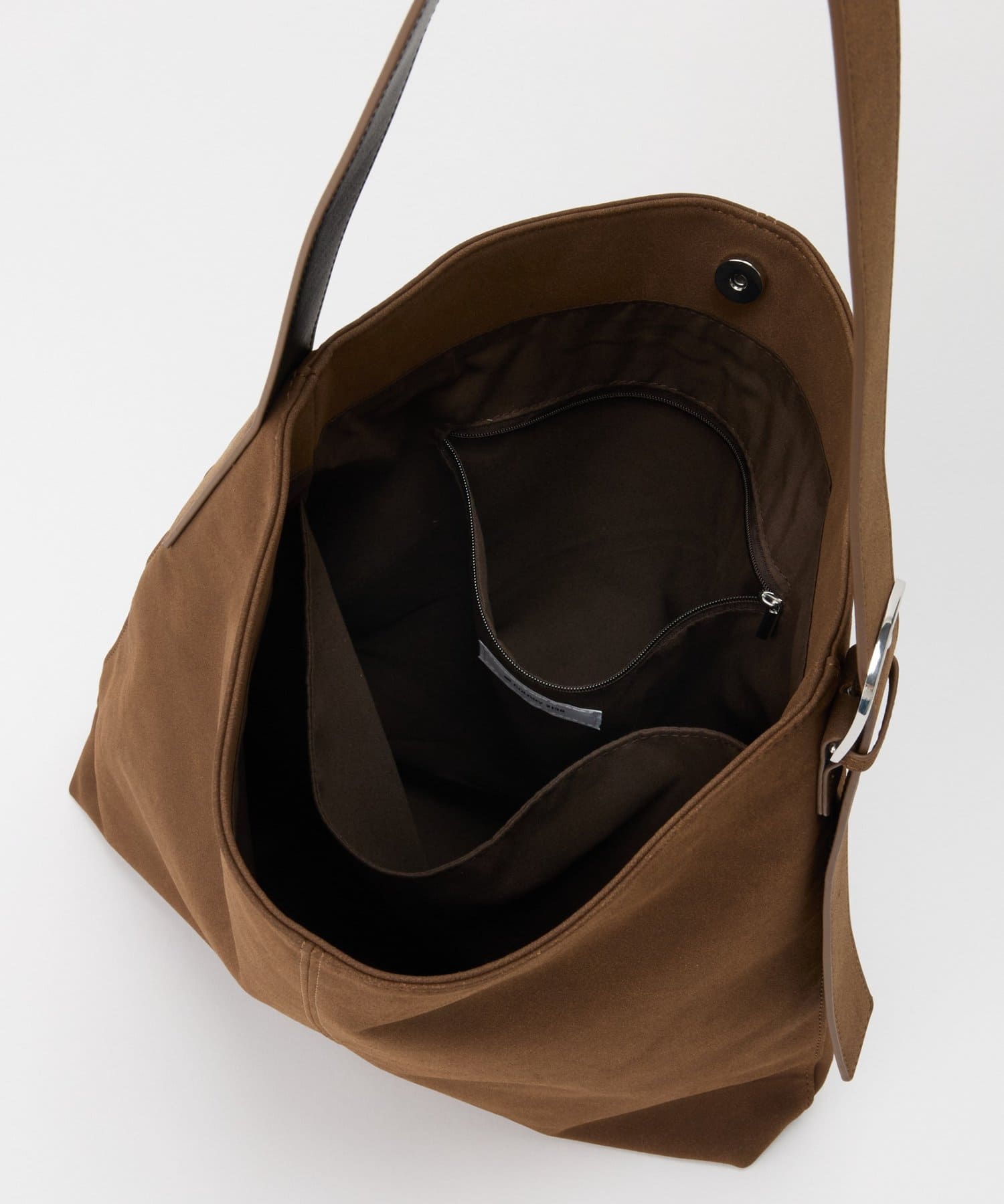 COLONY 2139(コロニー トゥーワンスリーナイン) スエードライクワンショルダーバッグ