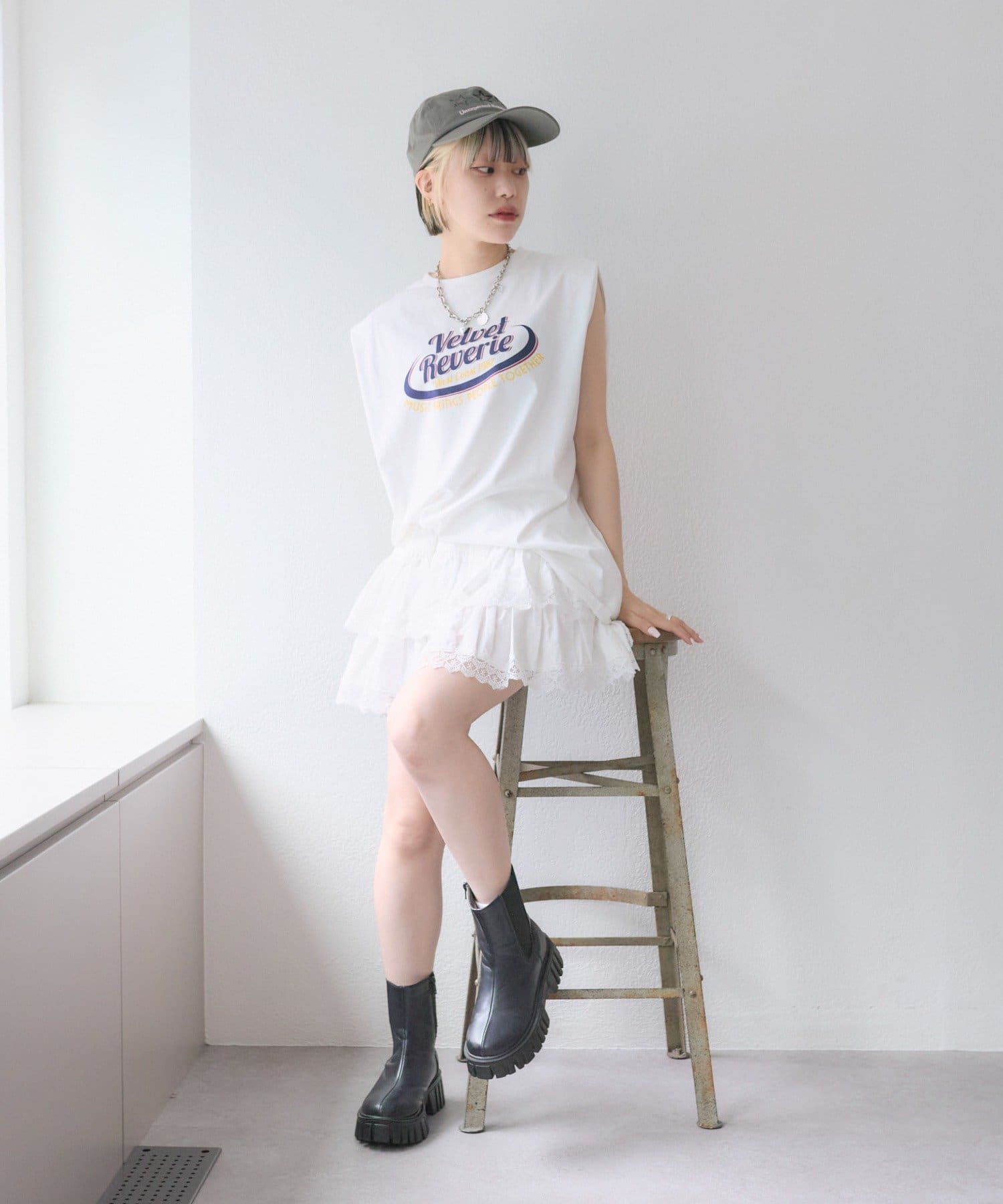 w closet(ダブルクローゼット) starロゴキャップ