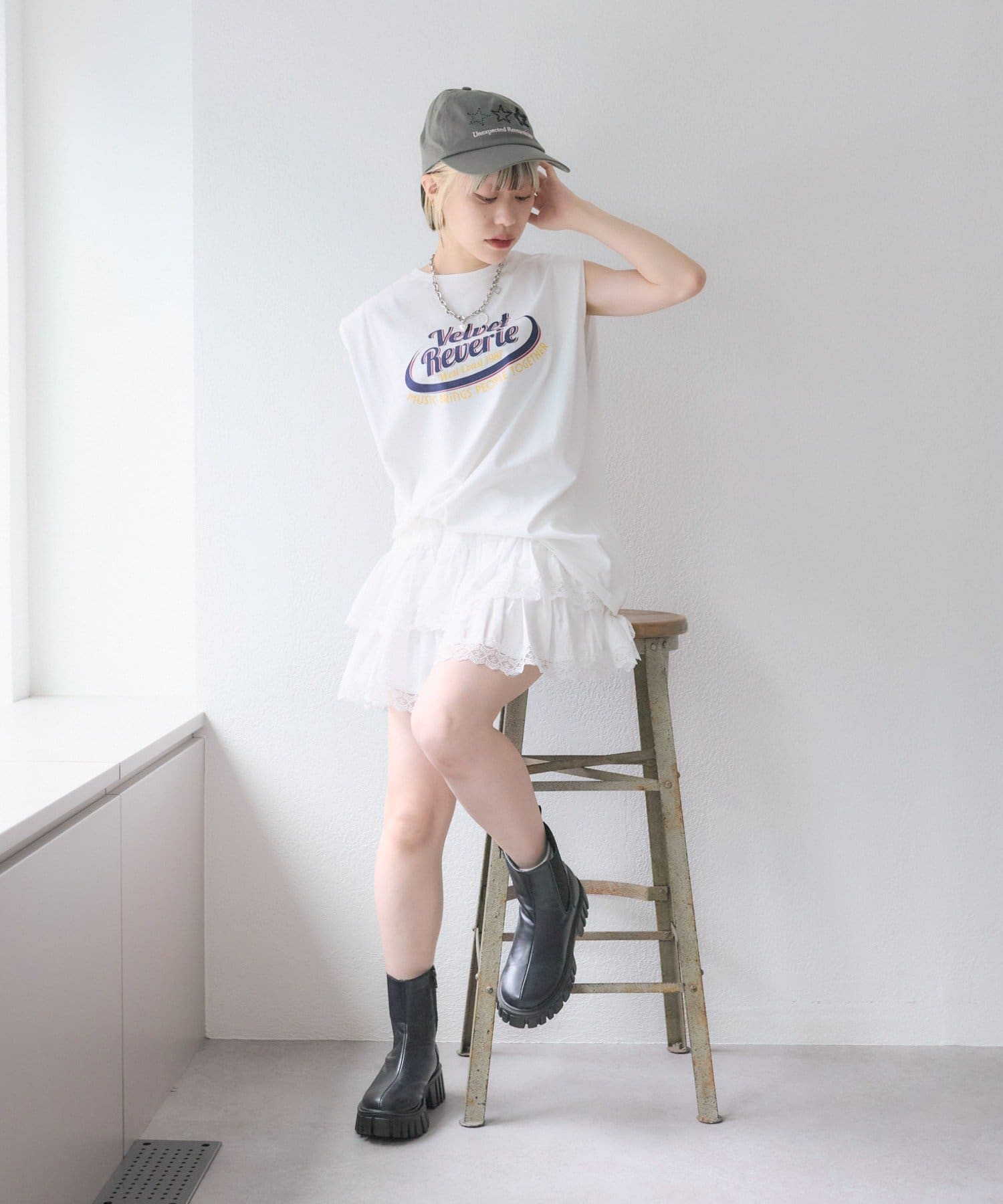 w closet(ダブルクローゼット) starロゴキャップ