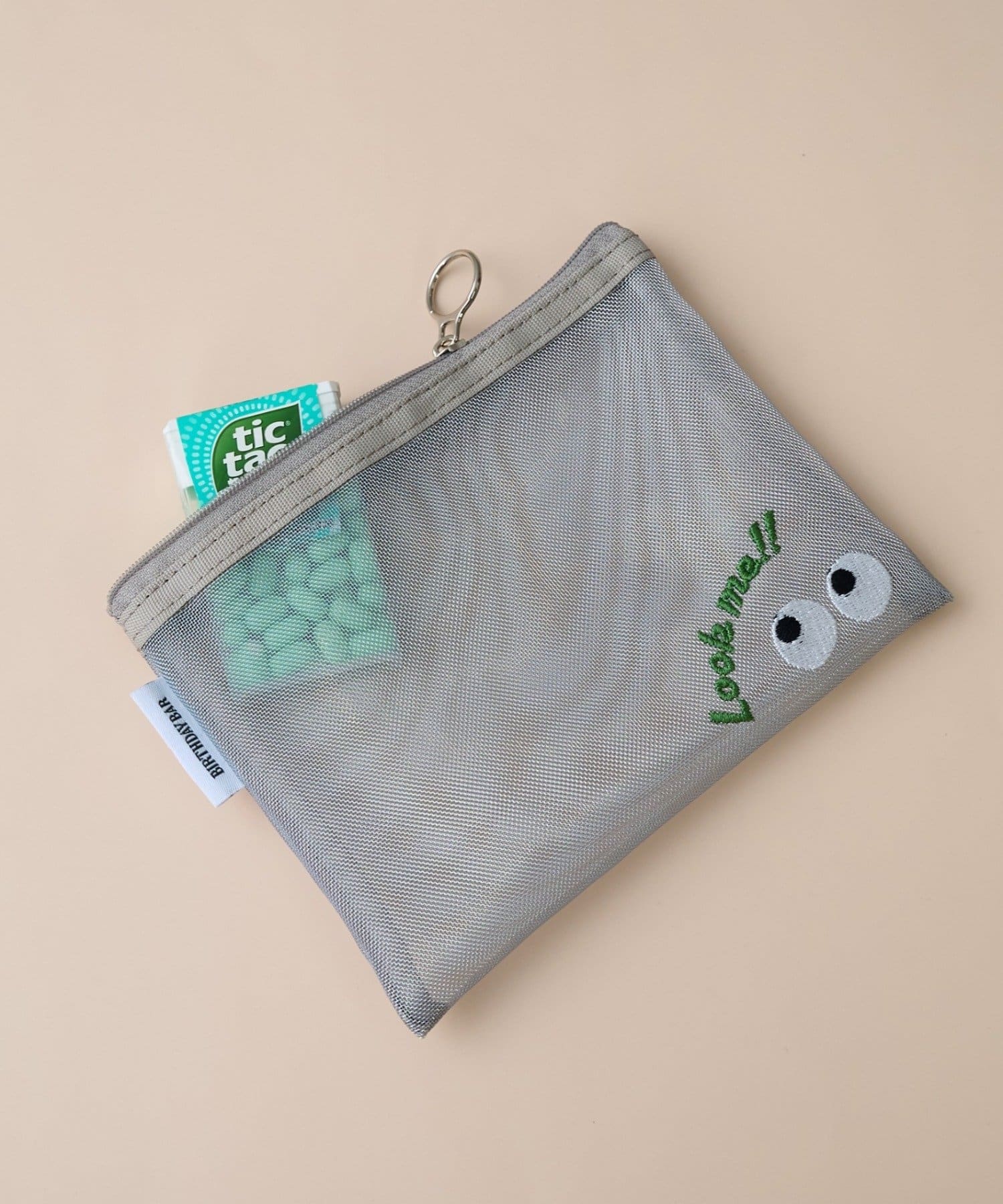 BIRTHDAY BAR(バースデイバー) おめめ　刺繍メッシュポーチ