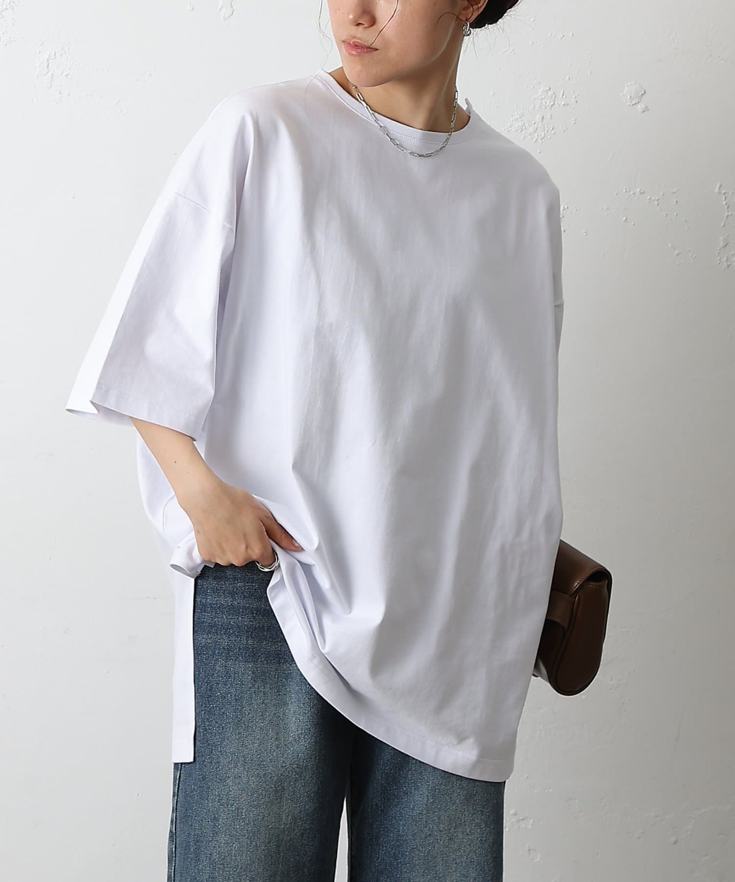 COLONY 2139(コロニー トゥーワンスリーナイン) 肩ボタンビッグシルエットTシャツ