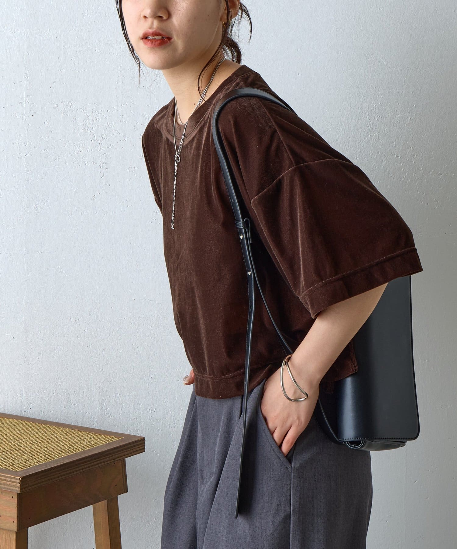 サヤページ シアーベロアワイドクロップドTシャツ | COLONY 2139(コロニー