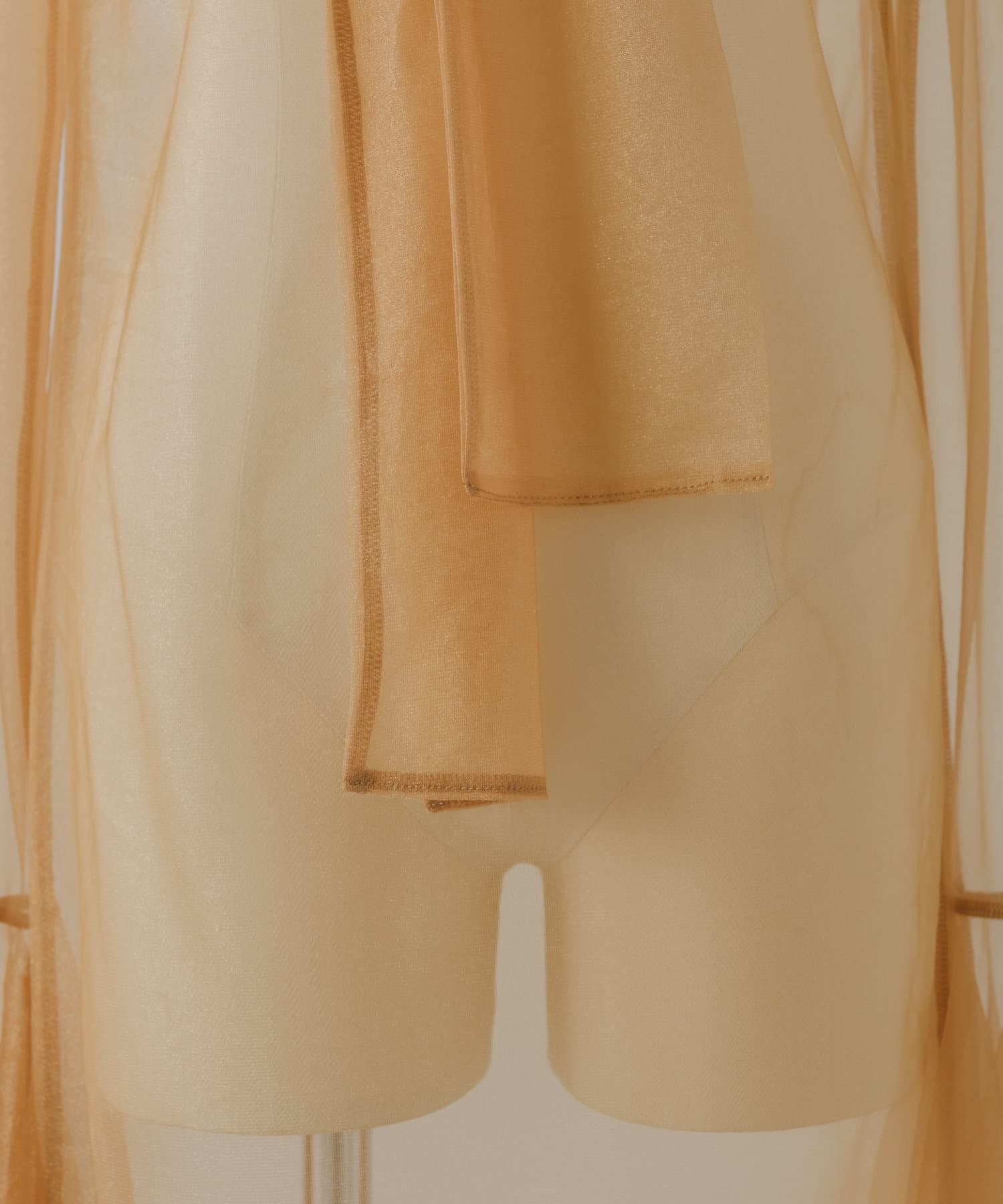OUTLET(アウトレット) 【Pasterip】Flared sleeves shiny tunic