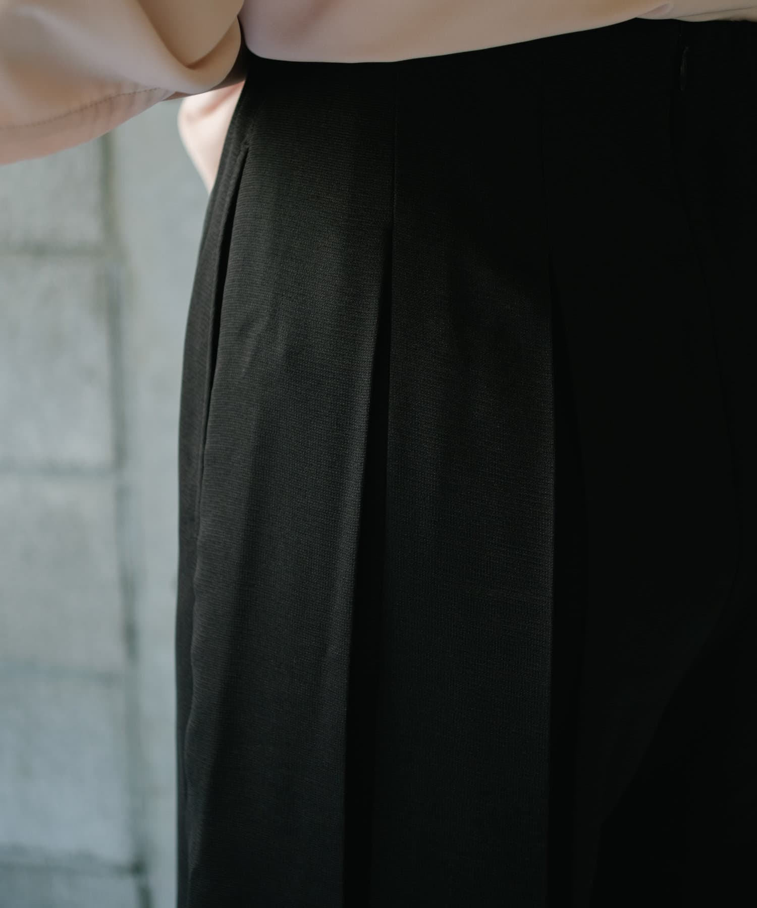 OUTLET(アウトレット) 【Pasterip】Sheer pleated pants