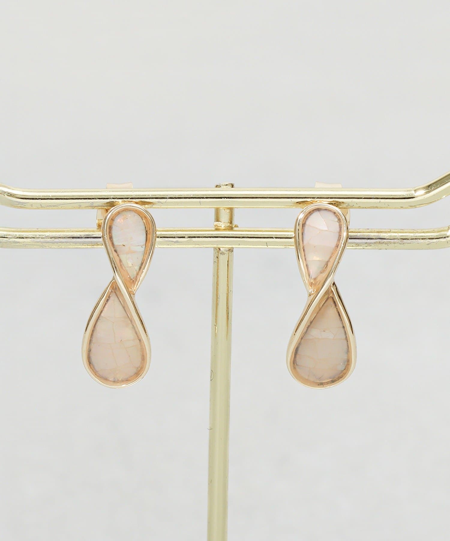 3COINS(スリーコインズ) シェルデザインピアス
