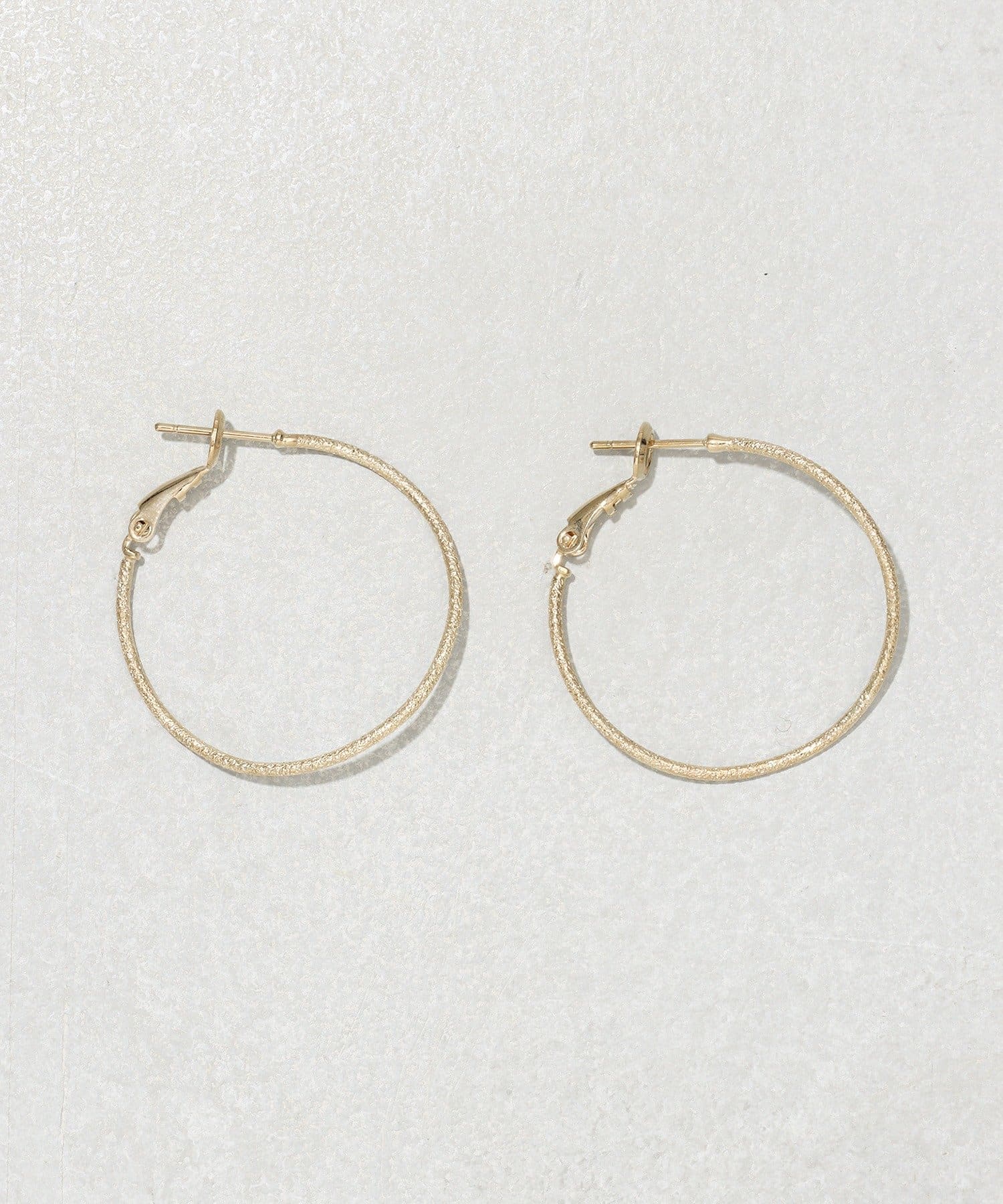 3COINS(スリーコインズ) メタルフープピアス