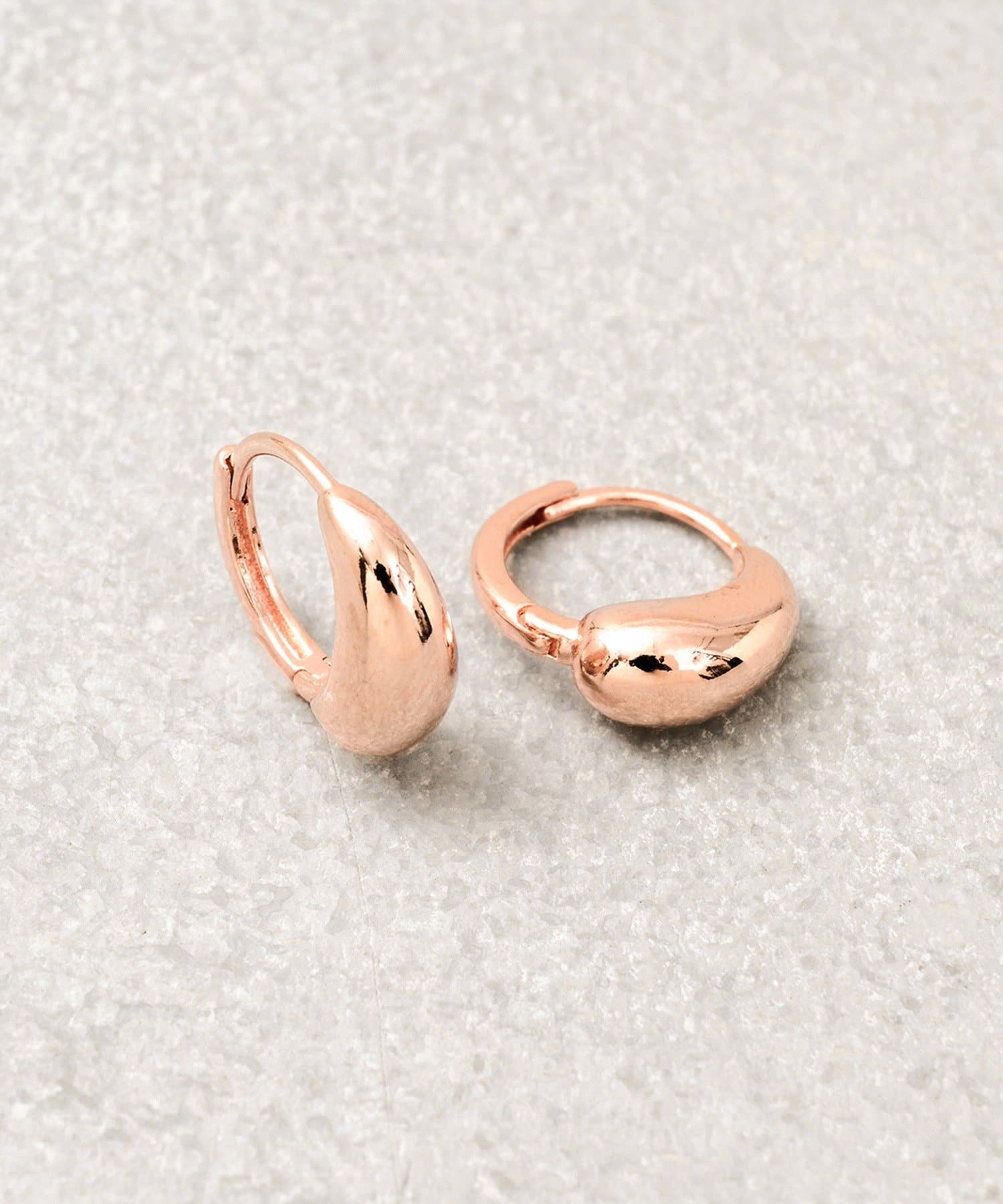 3COINS(スリーコインズ) ミニプックリメタルワンタッチピアス