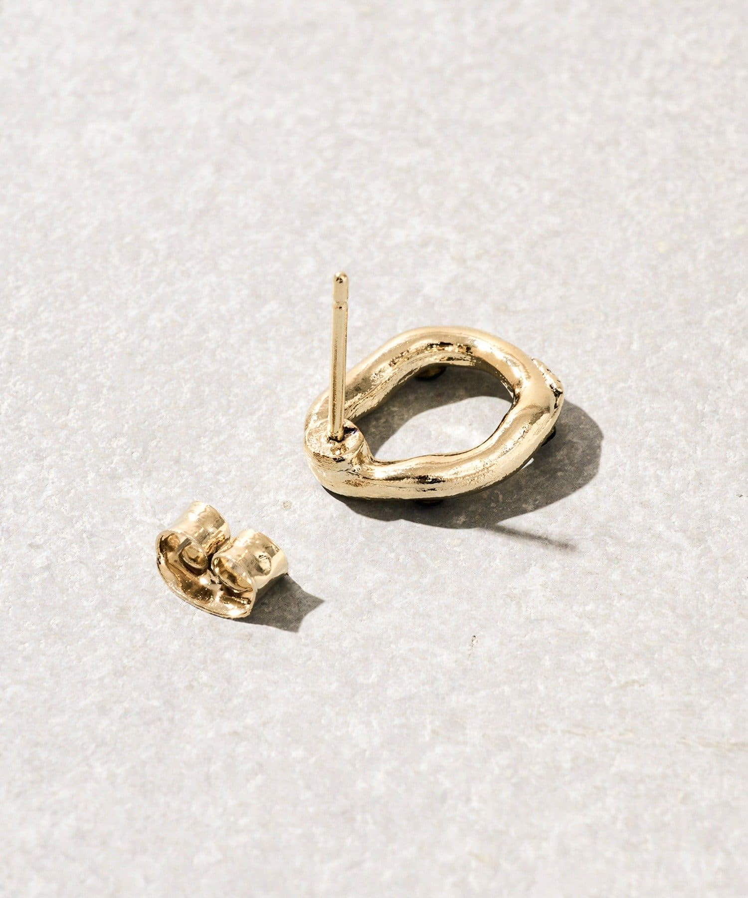 3COINS(スリーコインズ) ウメコミストーンメタルピアス