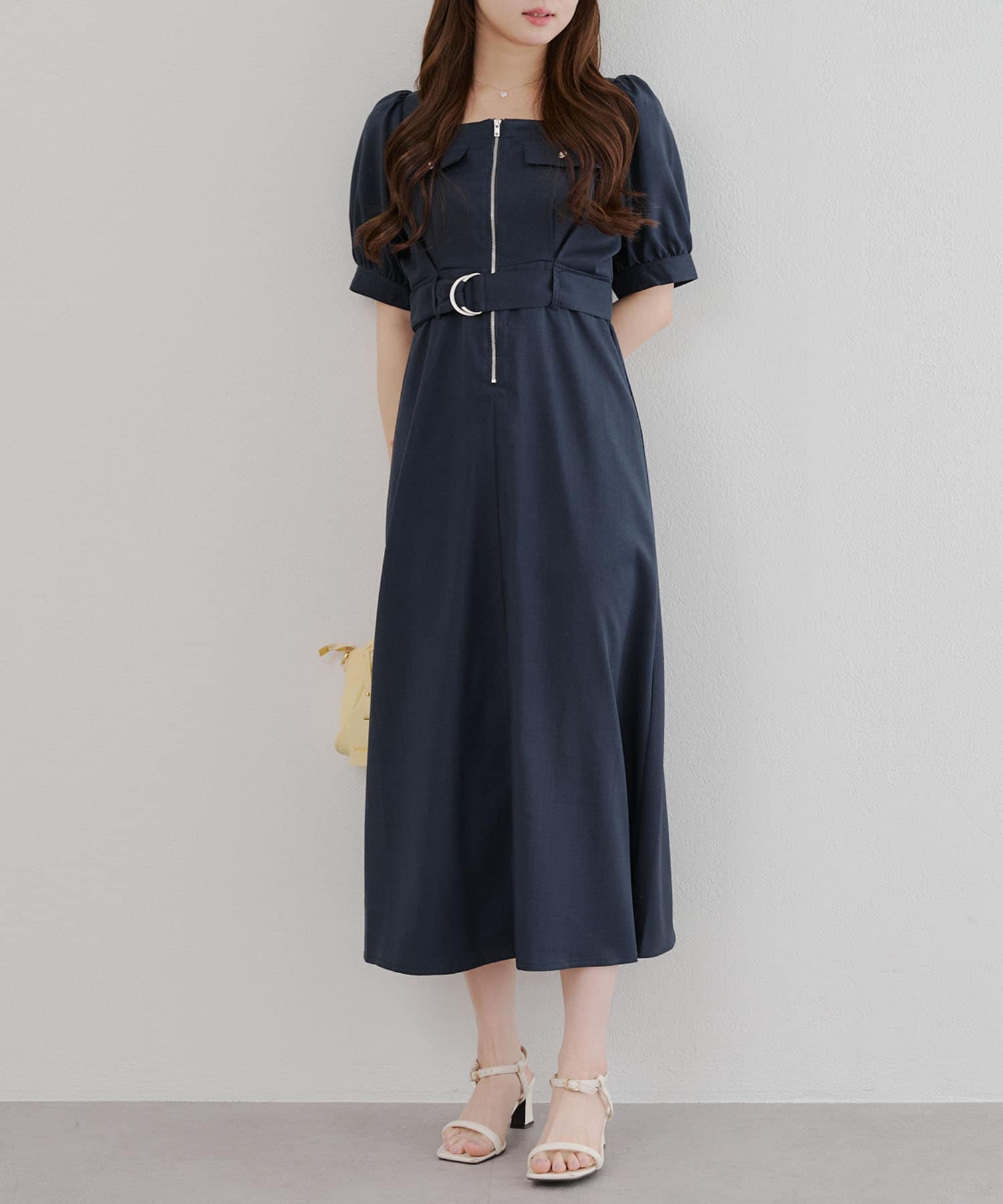 Remind me and forever(リマインドミーアンドフォーエバー) ベルト付きフロントジップワンピース