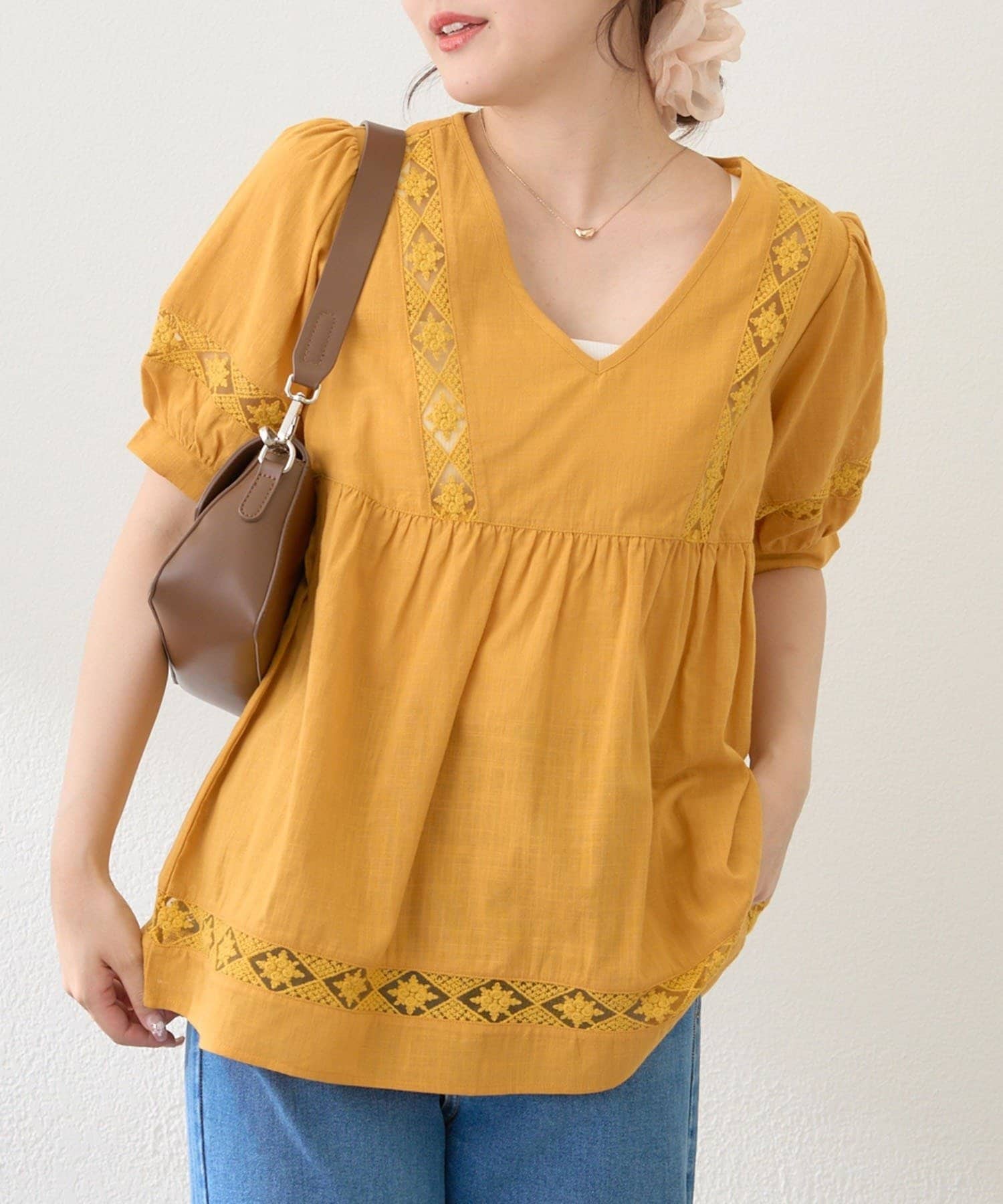 NICE CLAUP / OLIVE des OLIVE OUTLET(ナイスクラップ  / オリーブ デ オリーブ アウトレット) 【continuer】レース使いギャザーブラウス