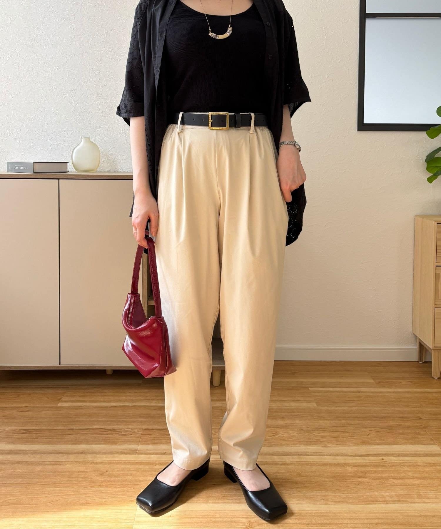 LOCUST(ローカスト) 接触冷感ストレッチテーパードパンツ