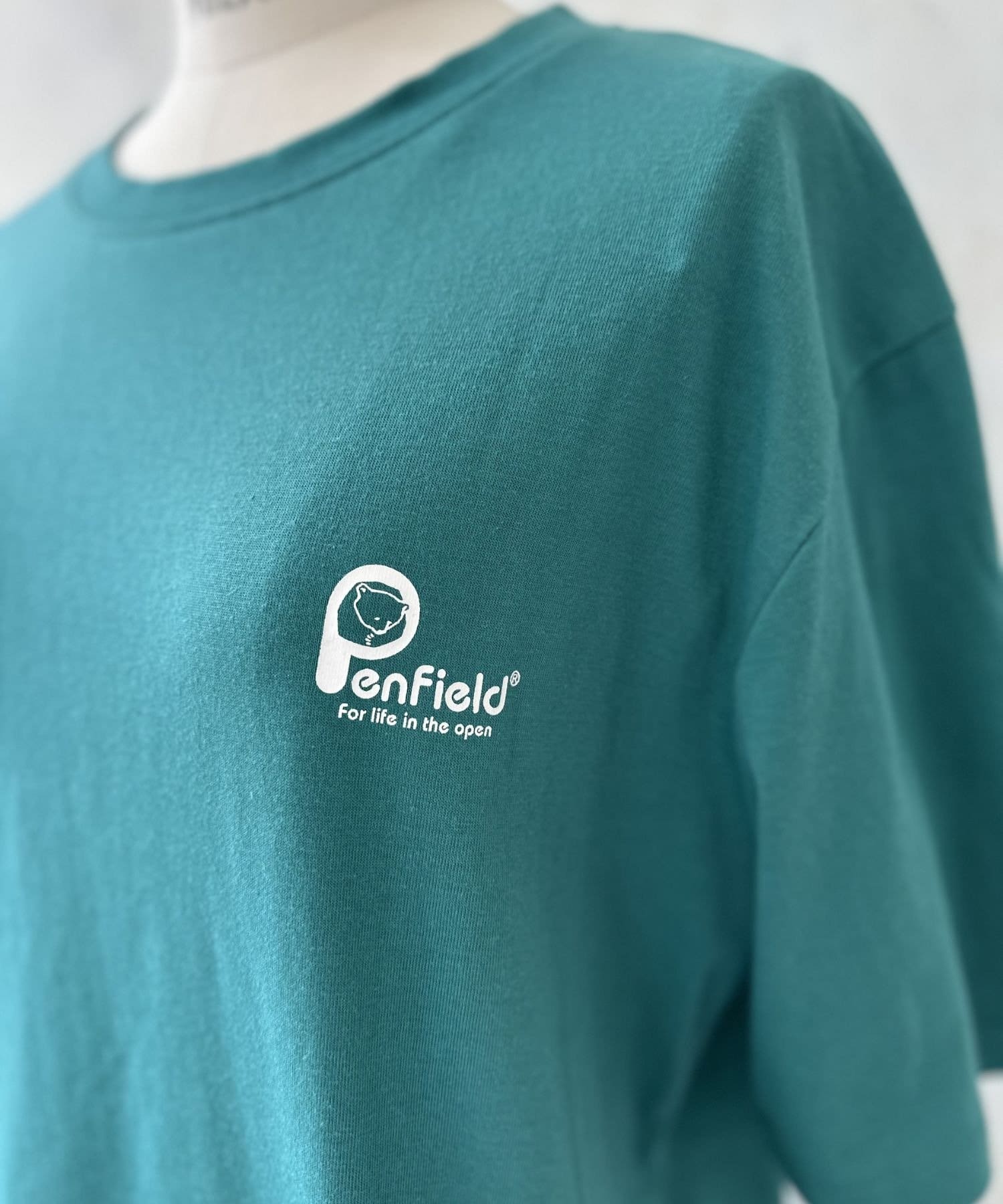 LOCUST(ローカスト) 【ユニセックス】【PENFIELD】 防蚊スクエアロゴT