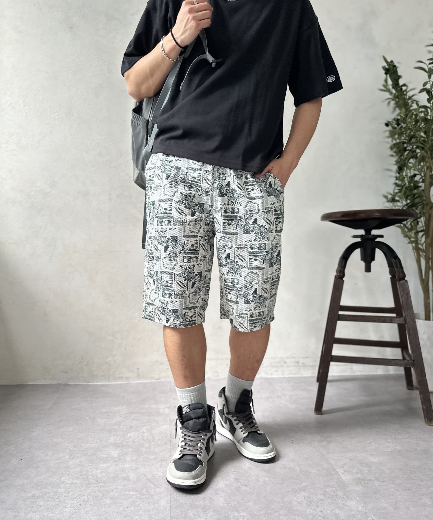 LOCUST(ローカスト) ライトリップルショーツ