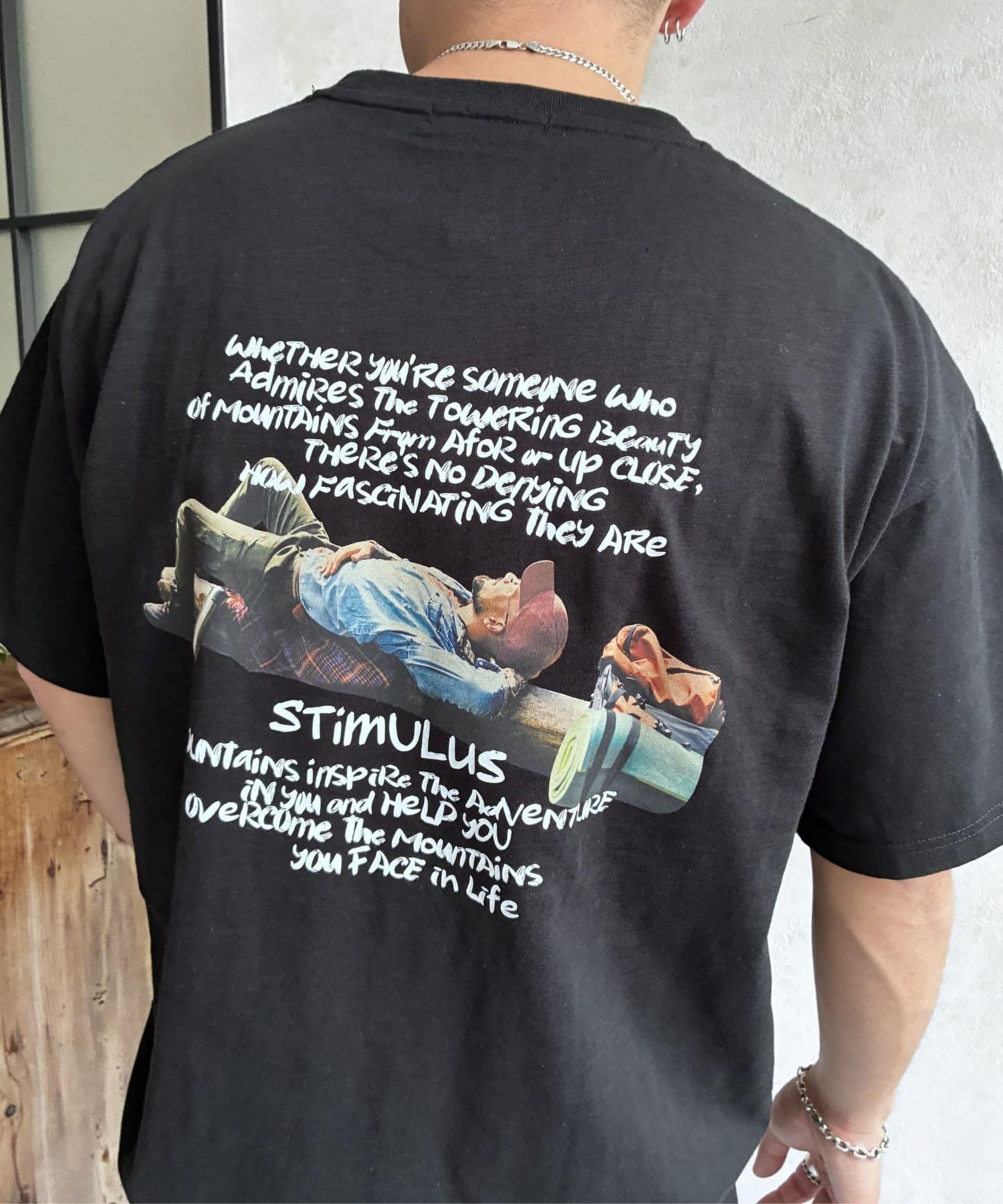 LOCUST(ローカスト) 【ユニセックス】【接触冷感】スラブ天竺ヒトプリントT