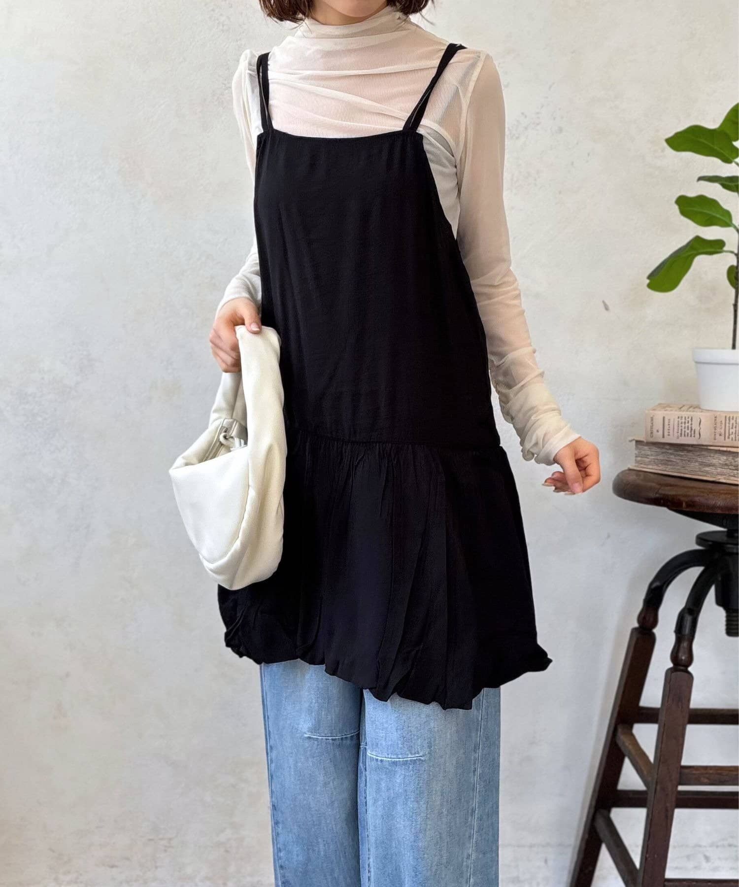 LOCUST(ローカスト) 【着回し力抜群】ペプラムバルーンミニワンピース