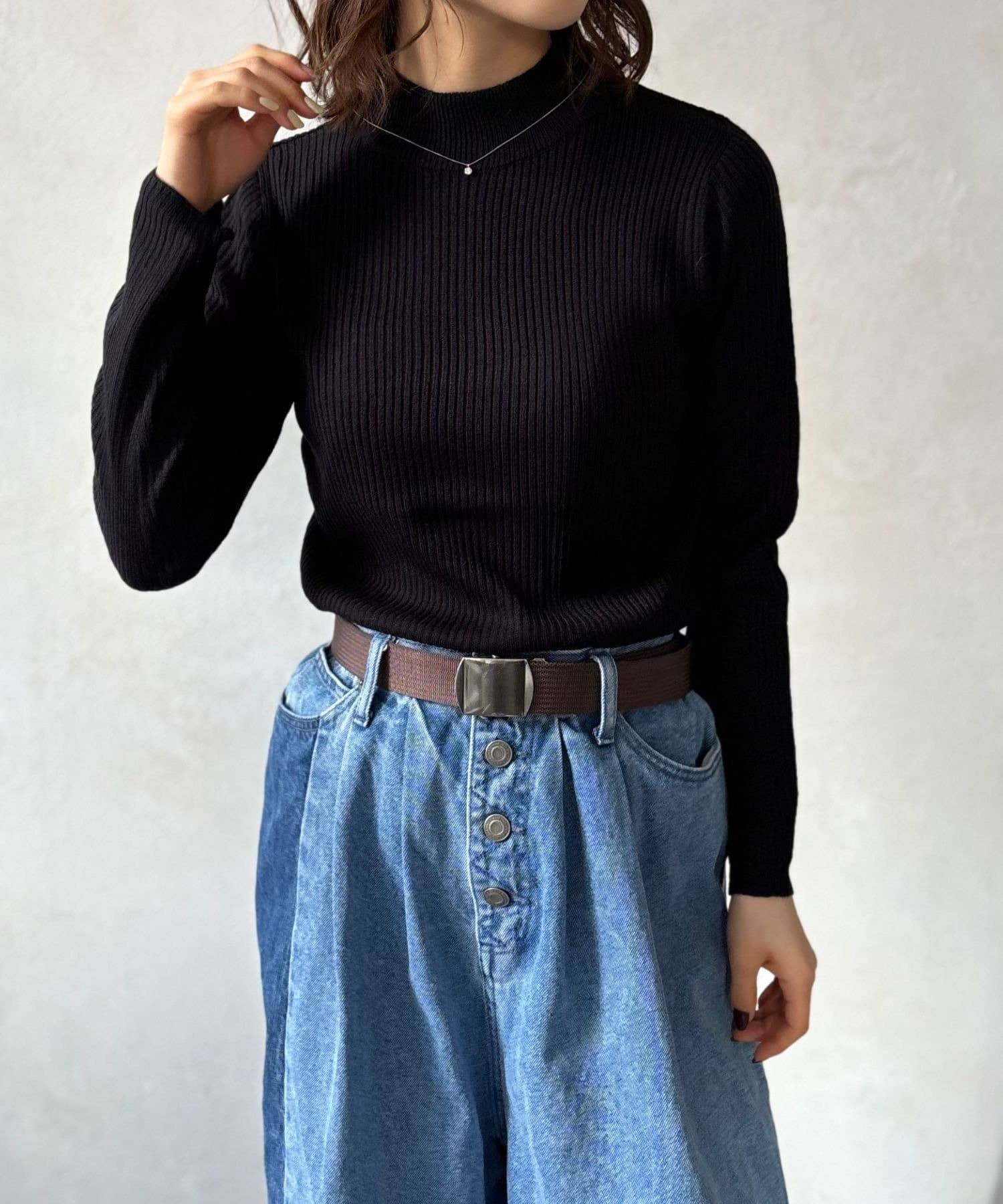 LOCUST(ローカスト) 【首元すっきり/インナーにも】プチハイネックリブニット