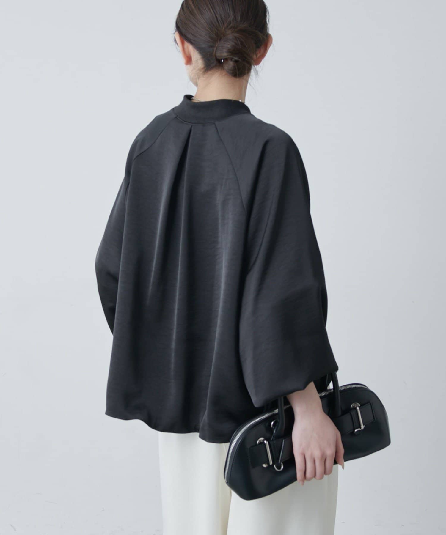 Lui's(ルイス) サテンボリュームブルゾン