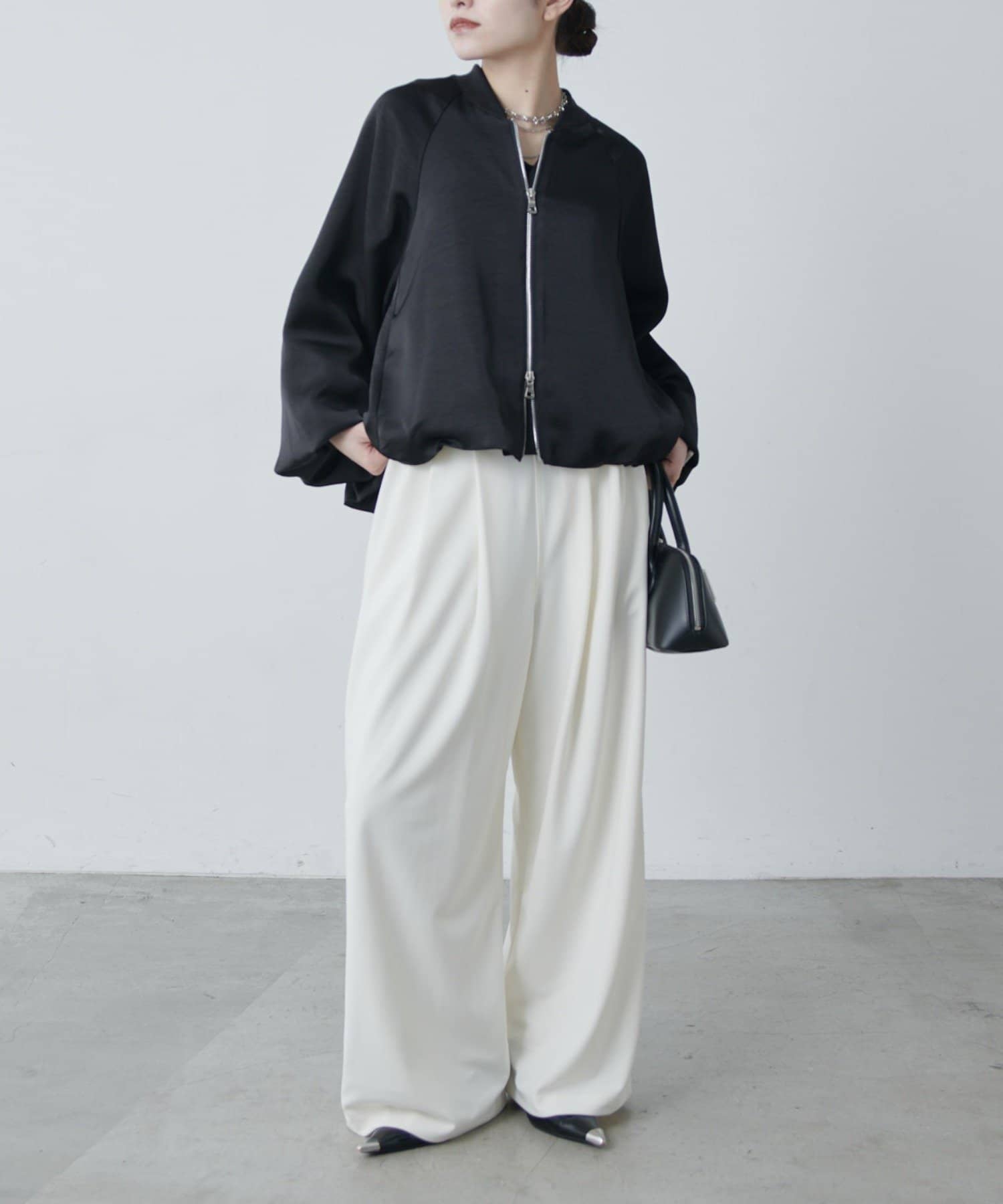 Lui's(ルイス) サテンボリュームブルゾン