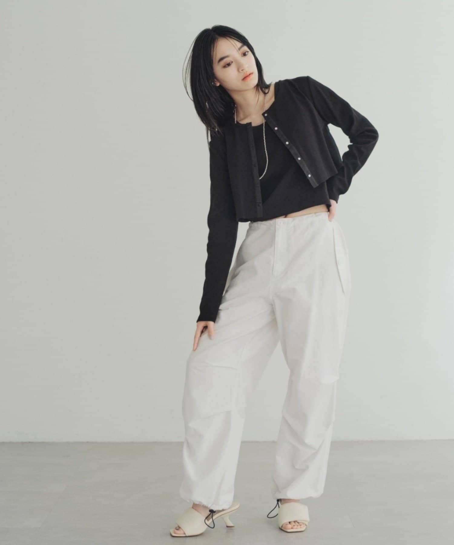 OUTLET(アウトレット) 【earthy_】リブショートカーデ ＆カップ付きタンクセット