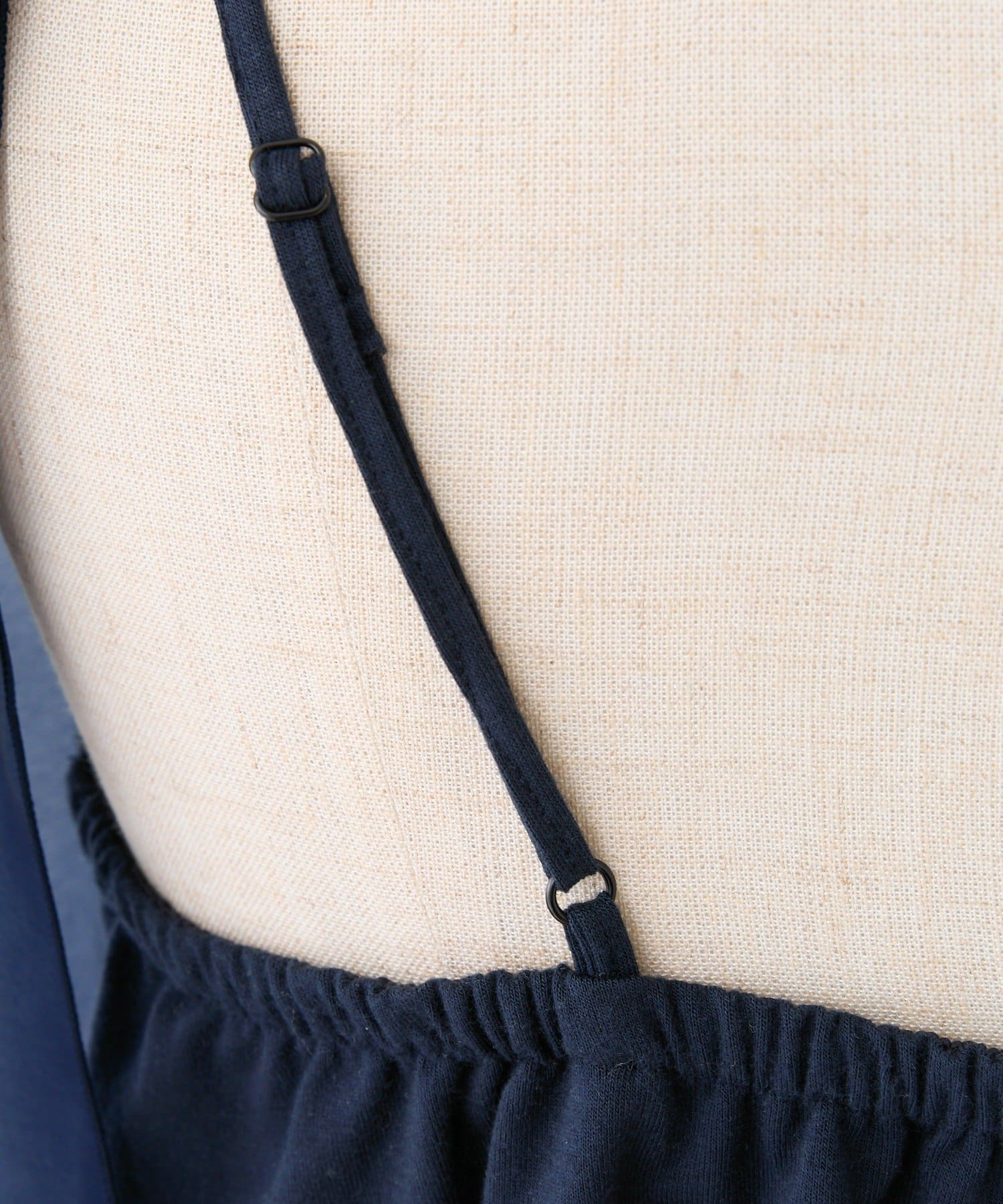 NICE CLAUP / OLIVE des OLIVE OUTLET(ナイスクラップ  / オリーブ デ オリーブ アウトレット) 【one after another】リボンキャミ