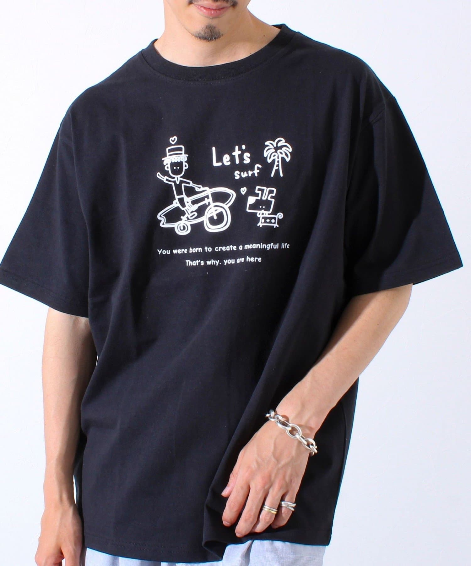 FREDY & GLOSTER(フレディ アンド グロスター) 【tuu】白黒プリントTシャツ ➀ Let's surf バイク＆サーフボード