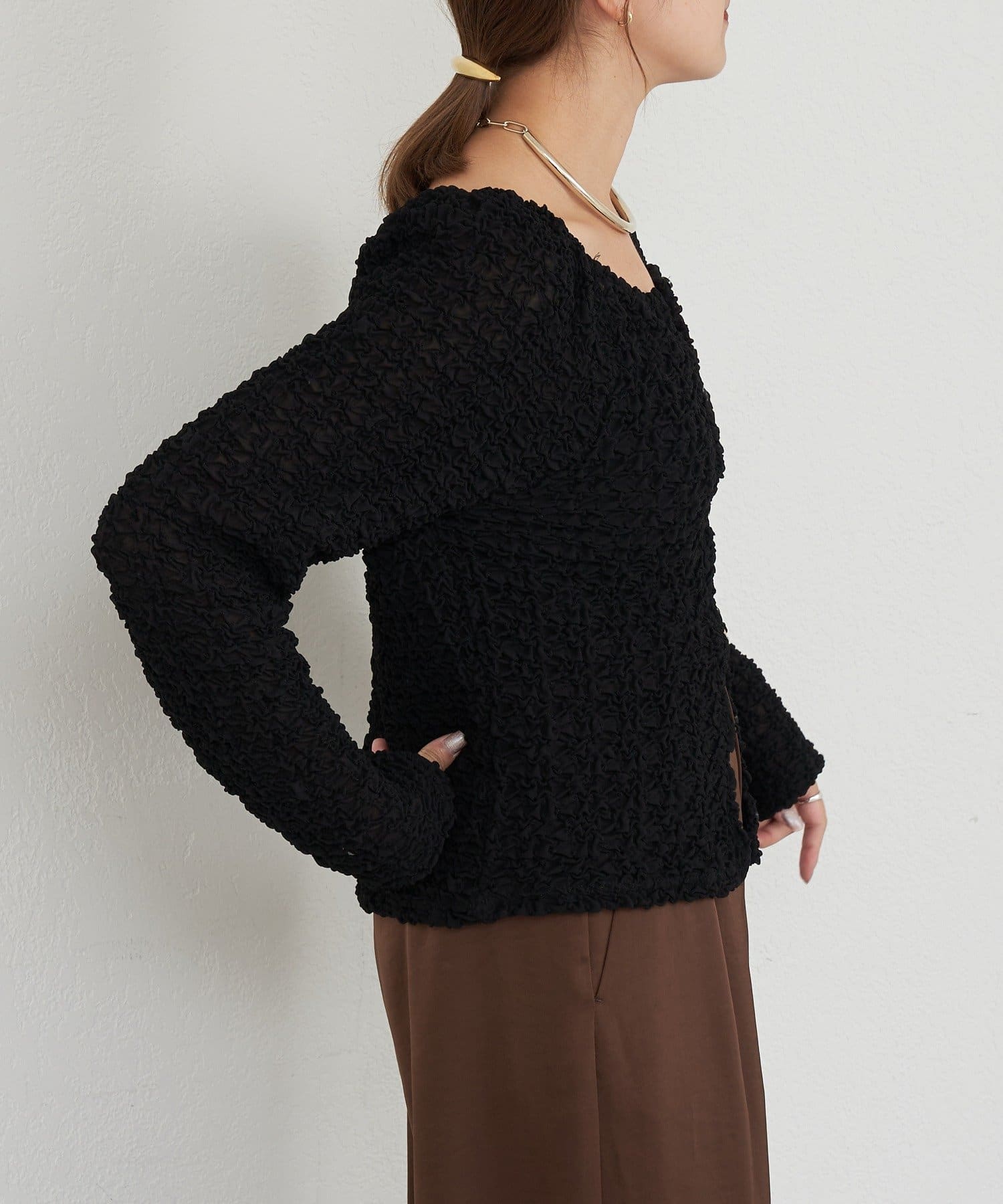 SHENERY(シーナリー) 《インフルエンサー＠tsuru00コラボ》2WAYシャーリングブラウス