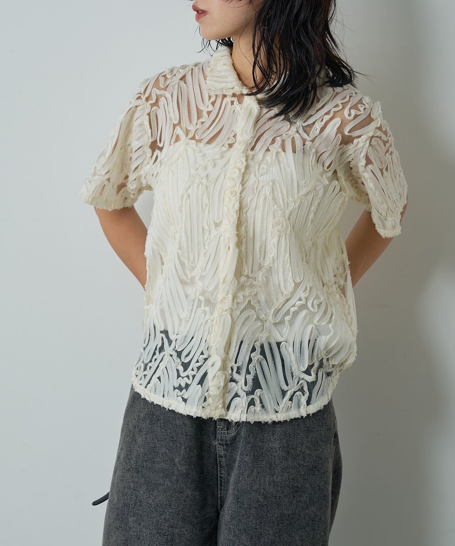 -goocy-(グーシー) 刺繍レース襟付きシャツ