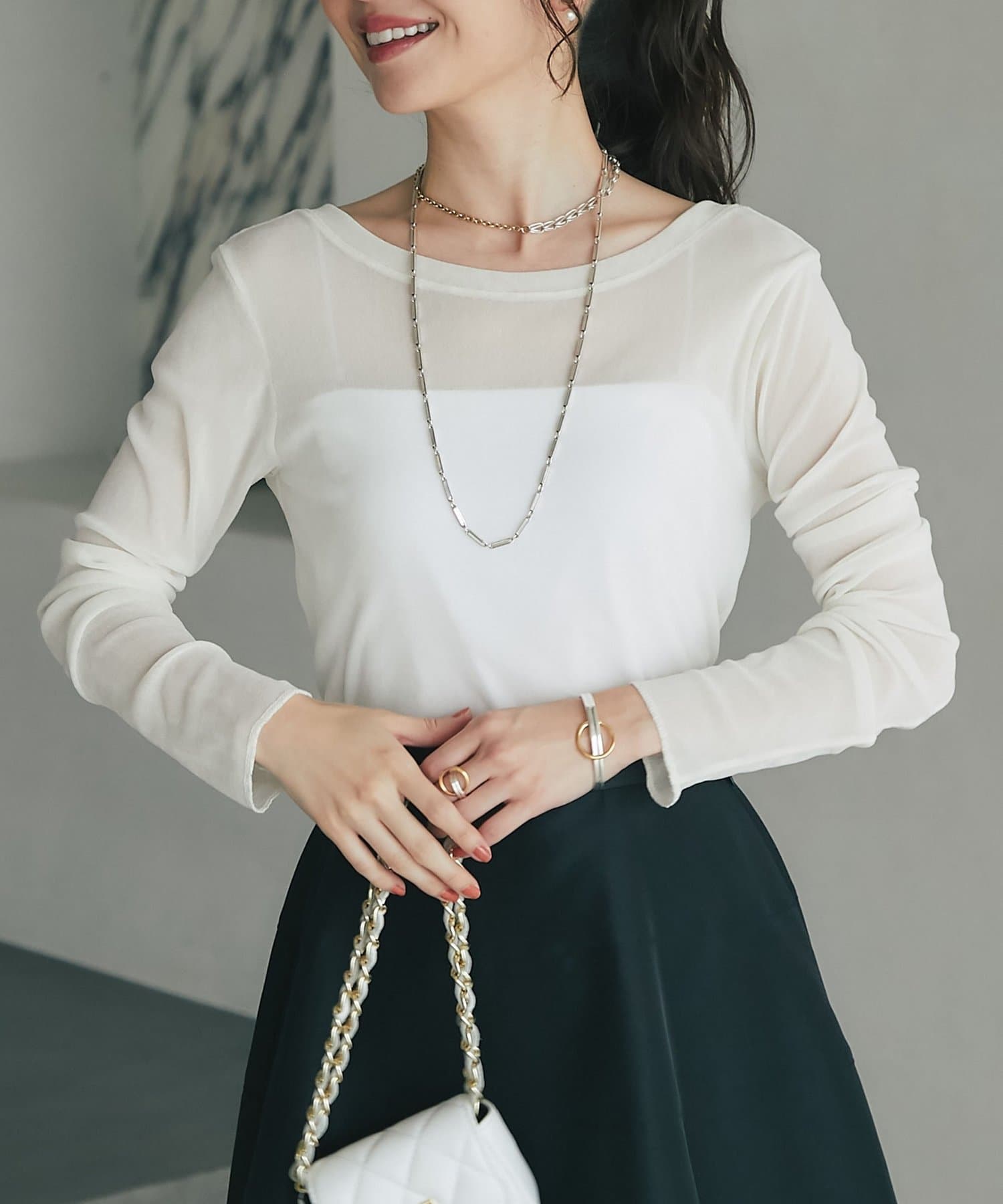La boutique BonBon(ラブティックボンボン) 【KAZUMI監修カラーあり】フロッキーチュール前後２WAYカットソー