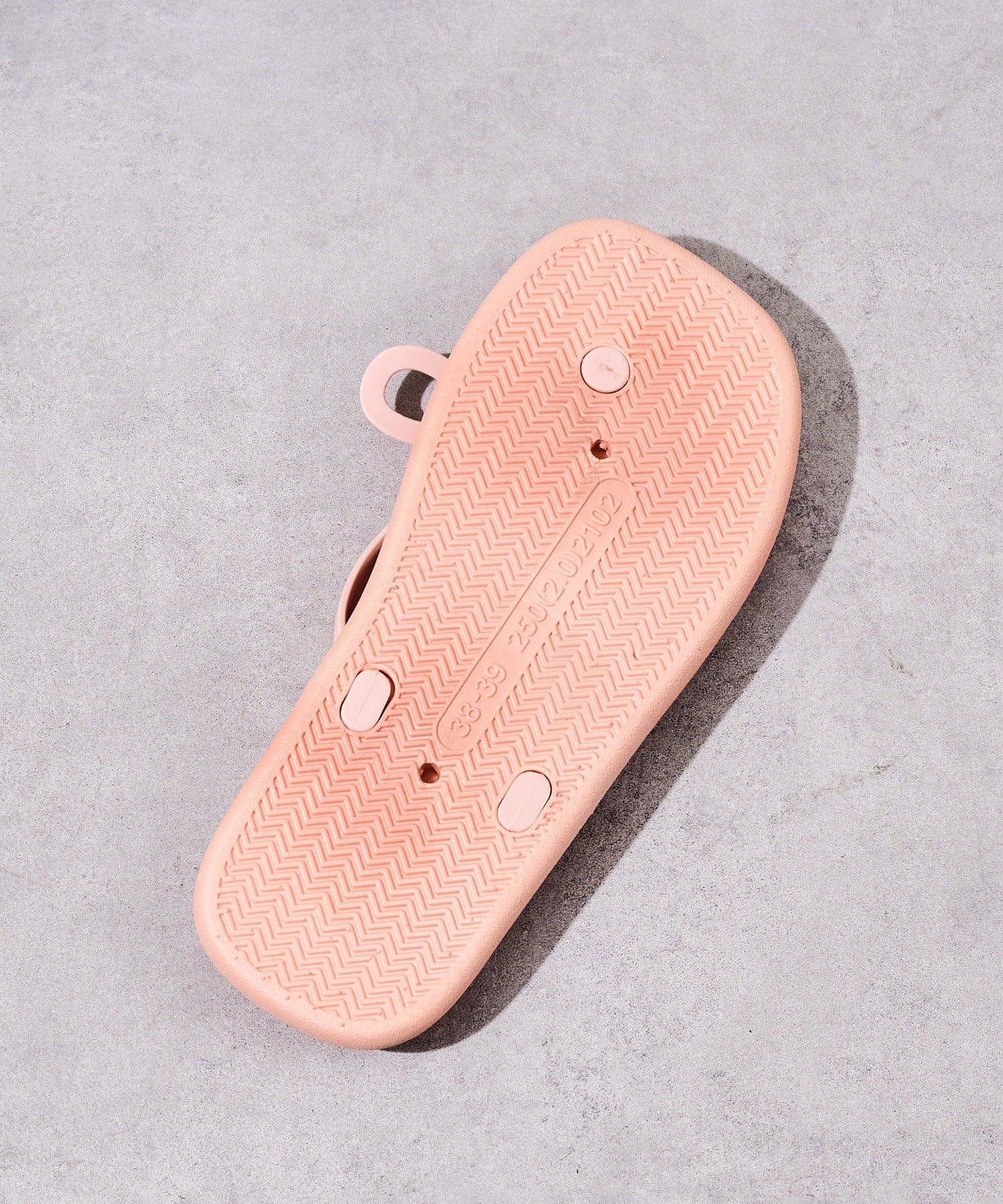 3COINS(スリーコインズ) ビーチサンダル：～24.5cm