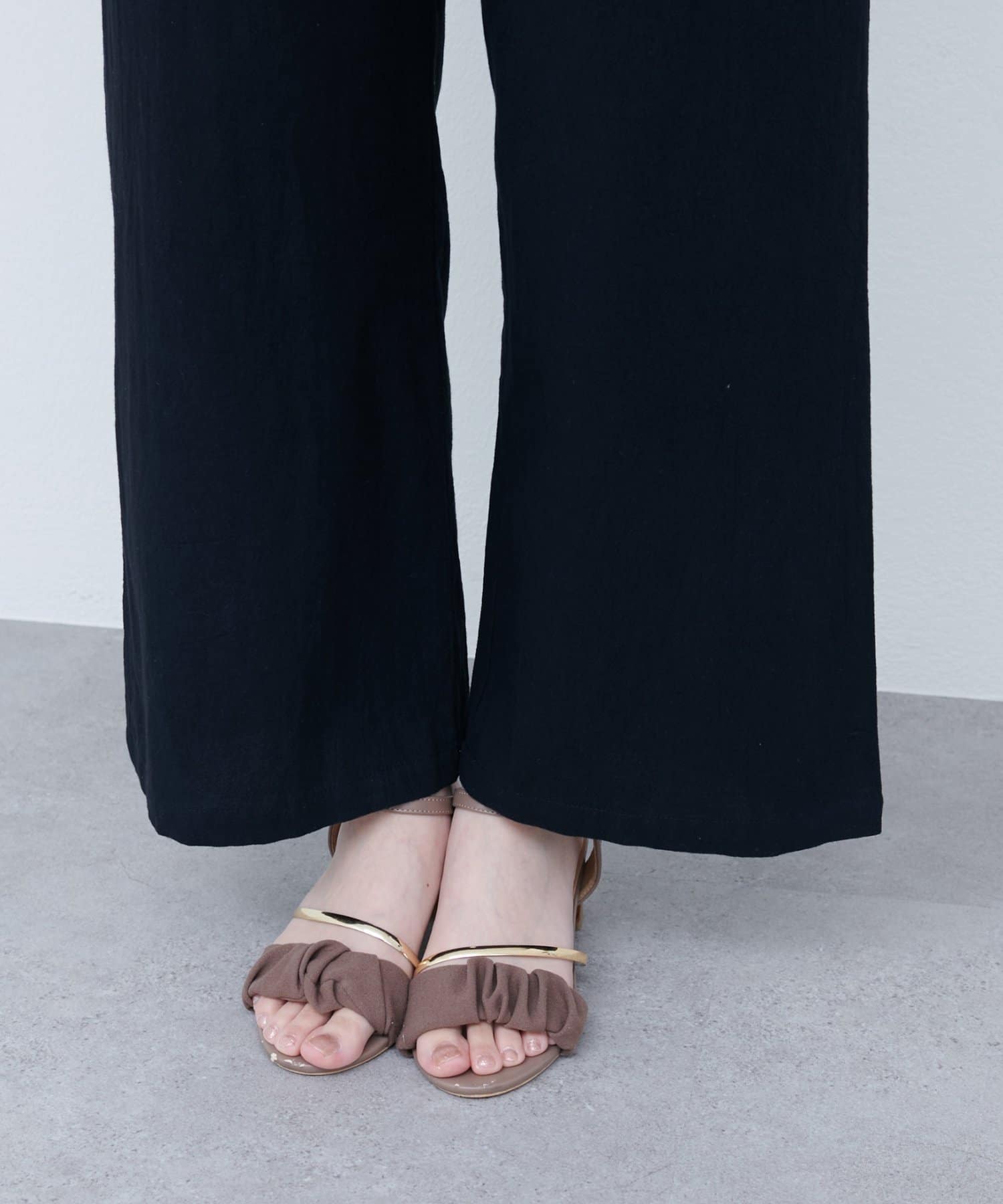 natural couture(ナチュラルクチュール) 【WEB限定】シャーリングキャミパンツセット