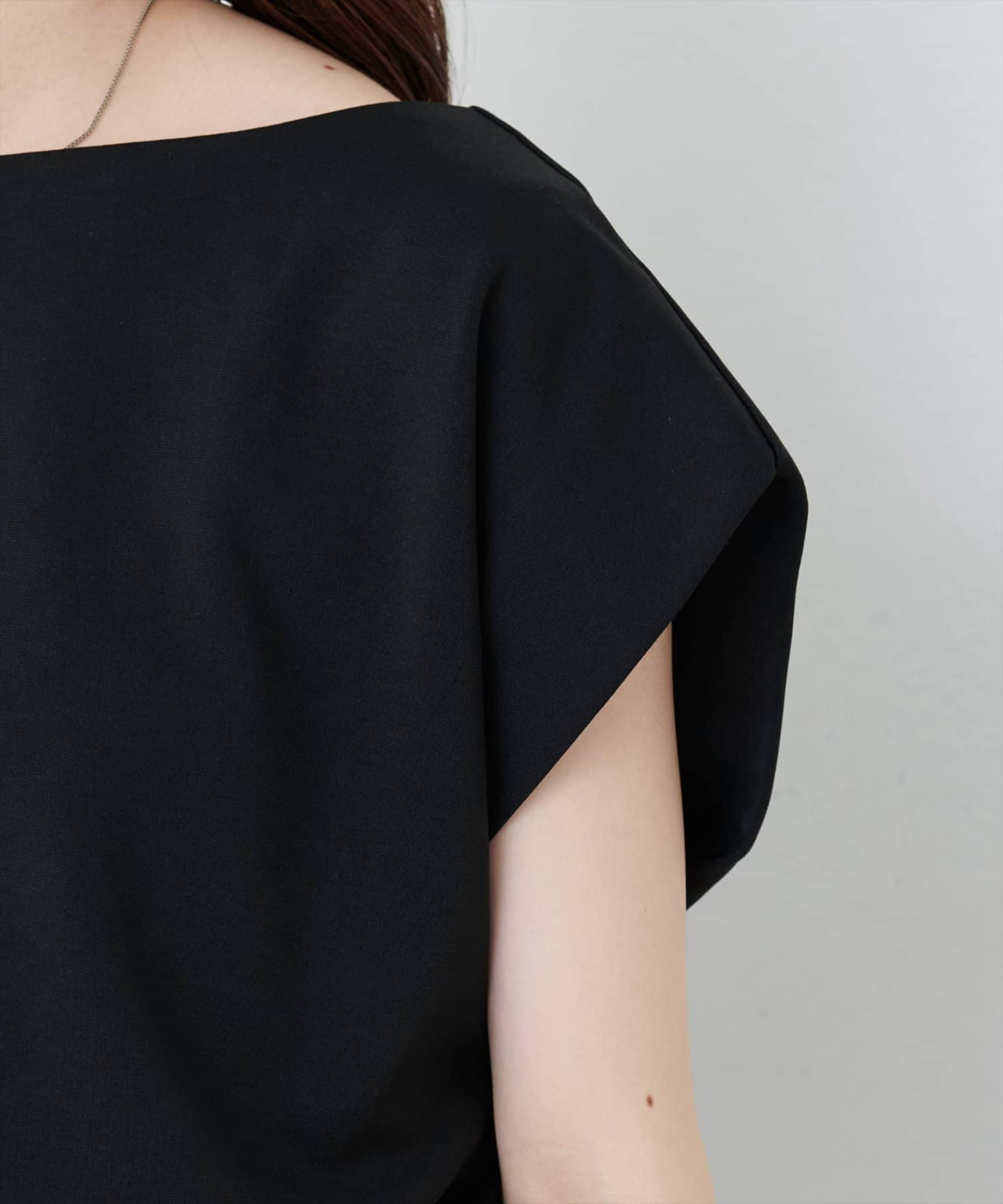 natural couture(ナチュラルクチュール) きれいめポンチボートネックTOPS